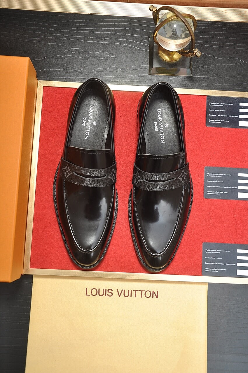 Louis Vuitton Hockenheim Loafer – Black Glazed Calf Leather & Monogram Eclipse