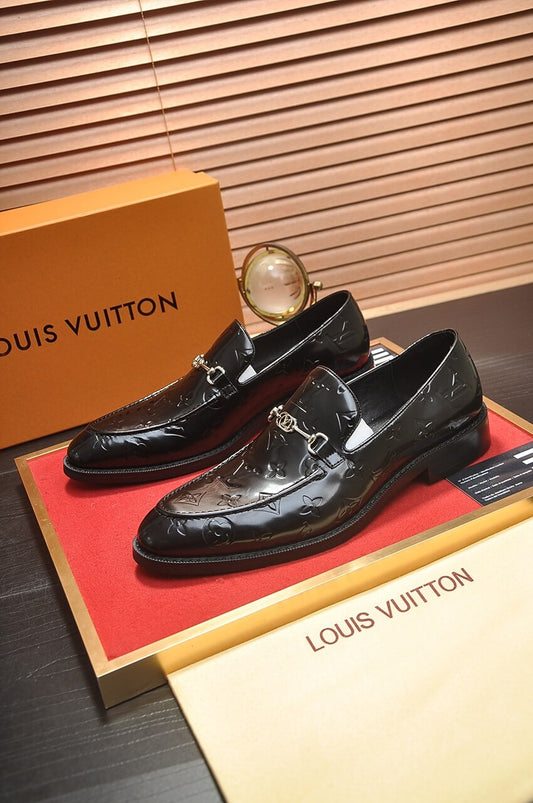 Louis Vuitton Kensington Loafer – Black Monogram Empreinte Patent Leather