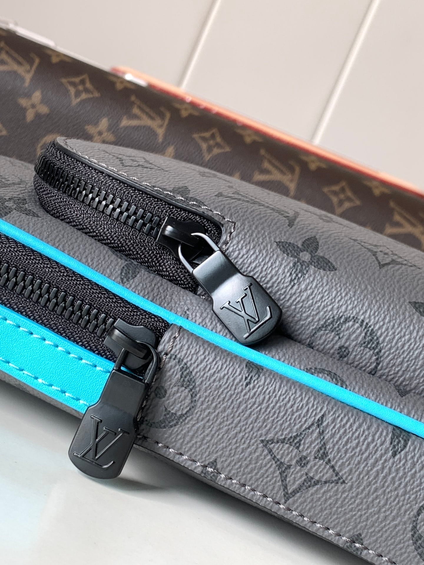 Louis Vuitton LV Avenue Slingbag PM - Monogram Eclipse Canvas Turquoise Piping