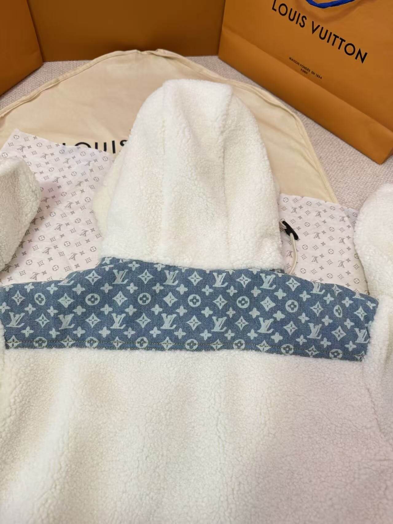 Louis Vuitton LV Beige Ski Monogram Accent Fleece Jacket