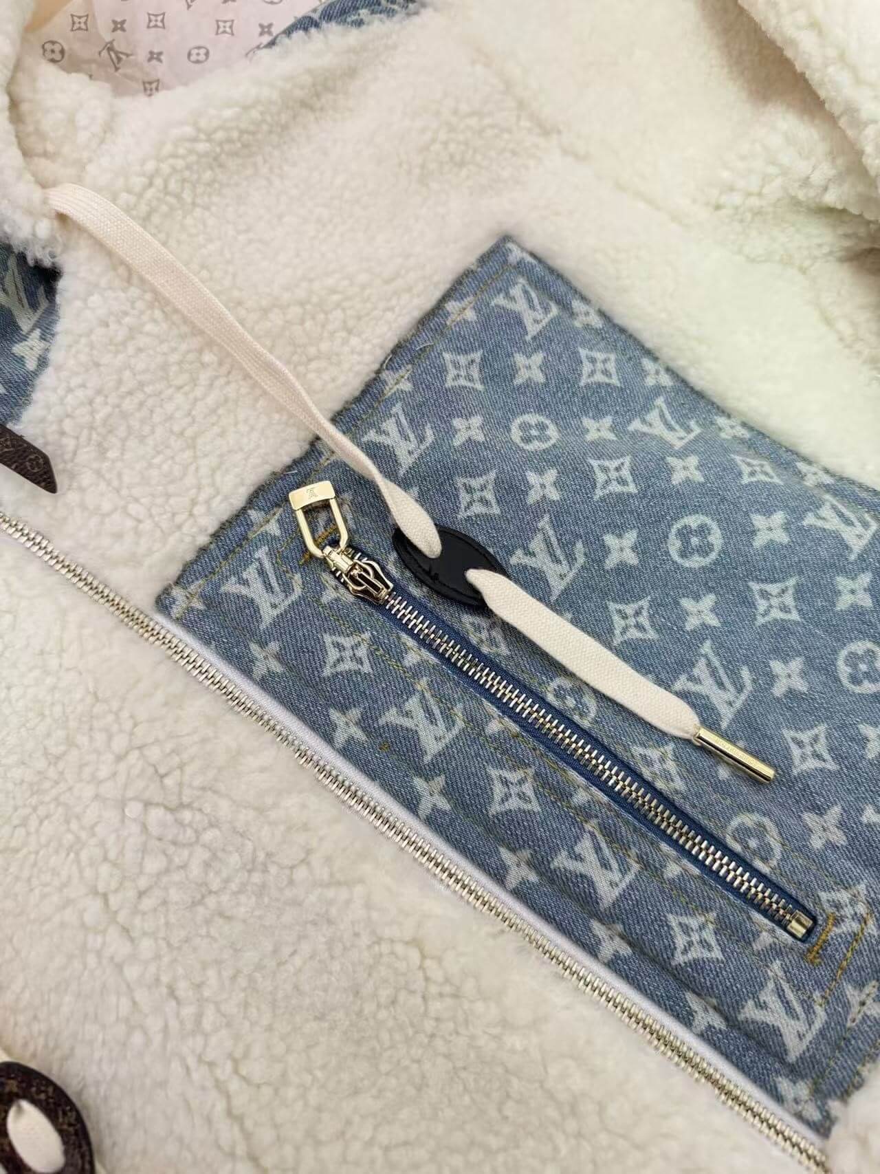 Louis Vuitton LV Beige Ski Monogram Accent Fleece Jacket