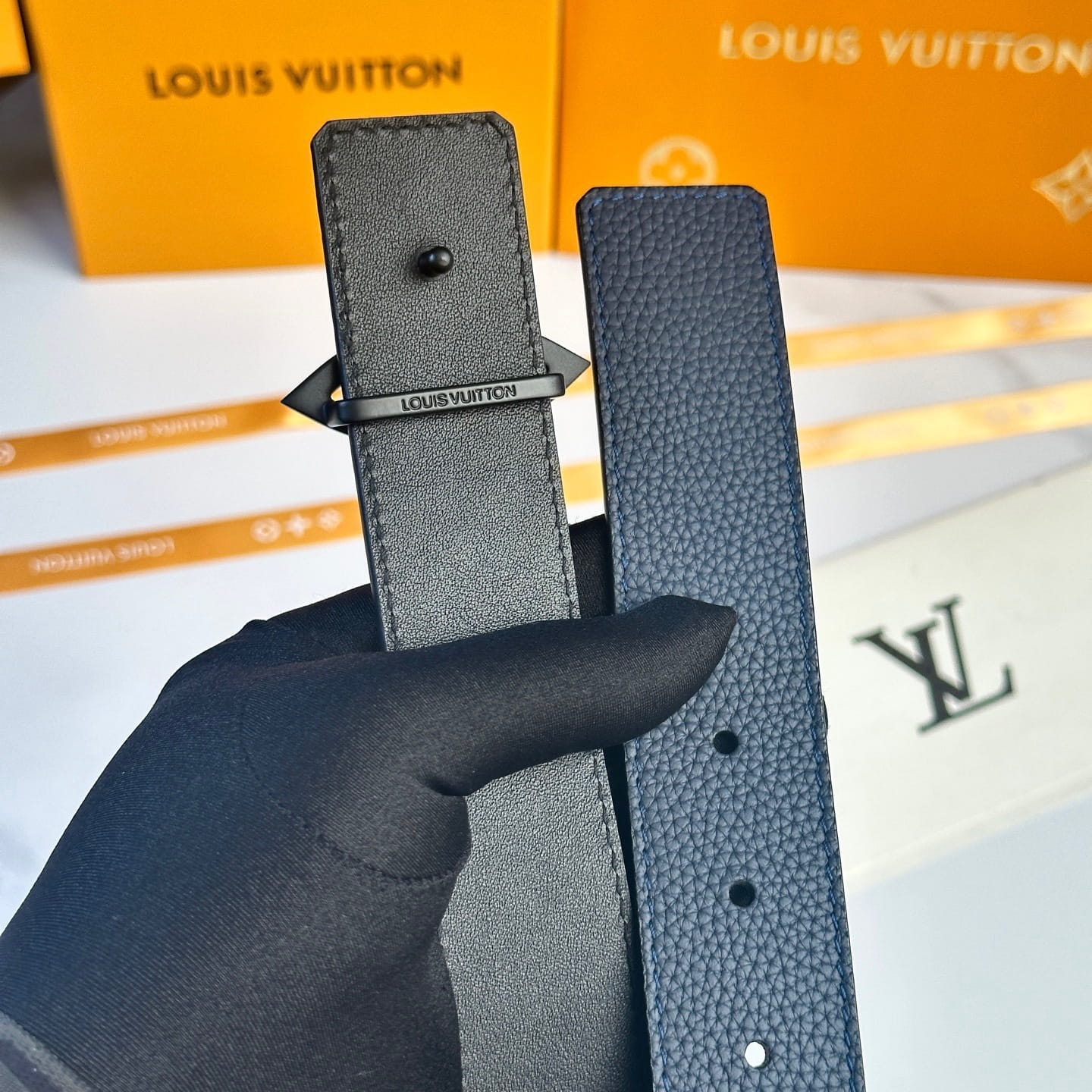 Louis Vuitton LV Women's Bloom Marine Blue Taurillon 40mm Reversible Belt - Matte Black Flowergram Buckle