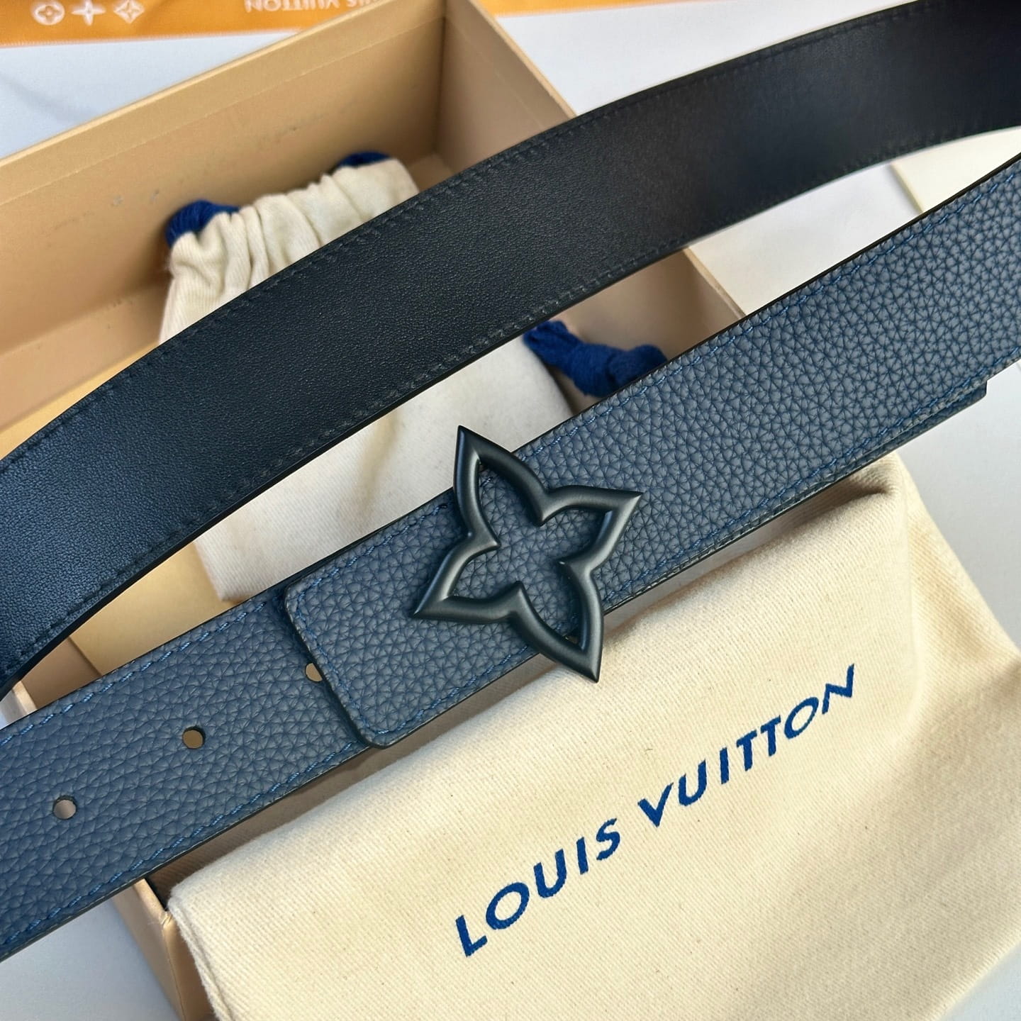 Louis Vuitton LV Women's Bloom Marine Blue Taurillon 40mm Reversible Belt - Matte Black Flowergram Buckle