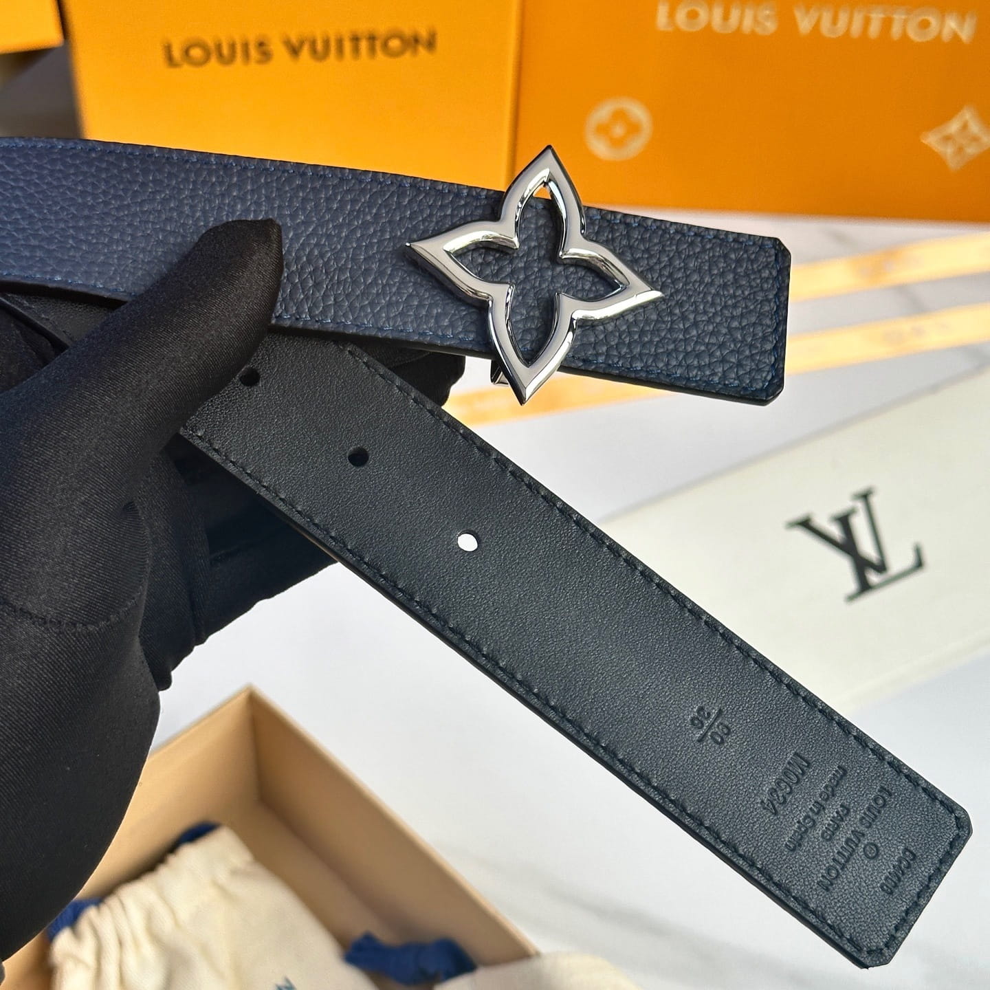 Louis Vuitton LV Women's Bloom Marine Blue Taurillon 40mm Reversible Belt - Silver Flowergram Buckle