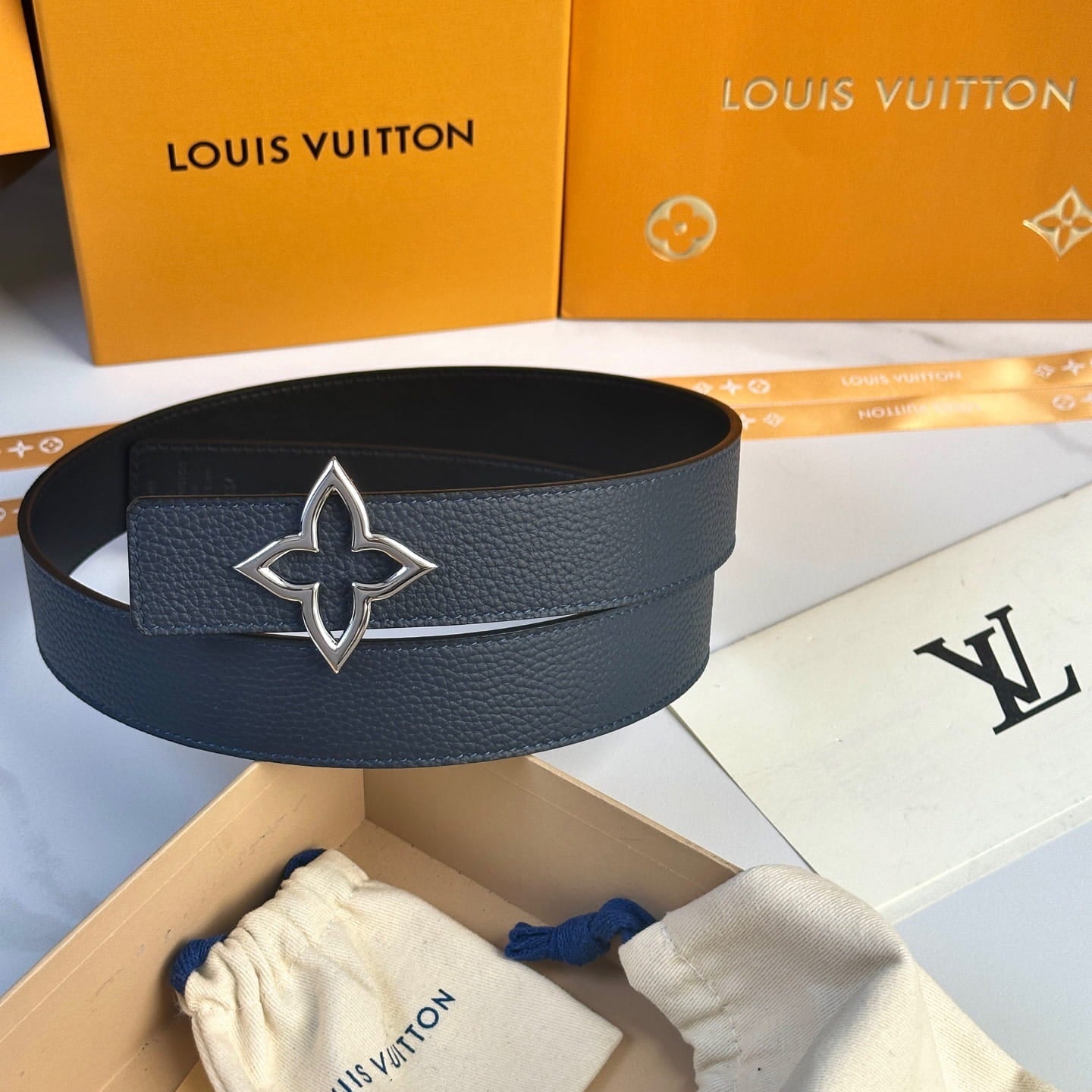 Louis Vuitton LV Women's Bloom Marine Blue Taurillon 40mm Reversible Belt - Silver Flowergram Buckle