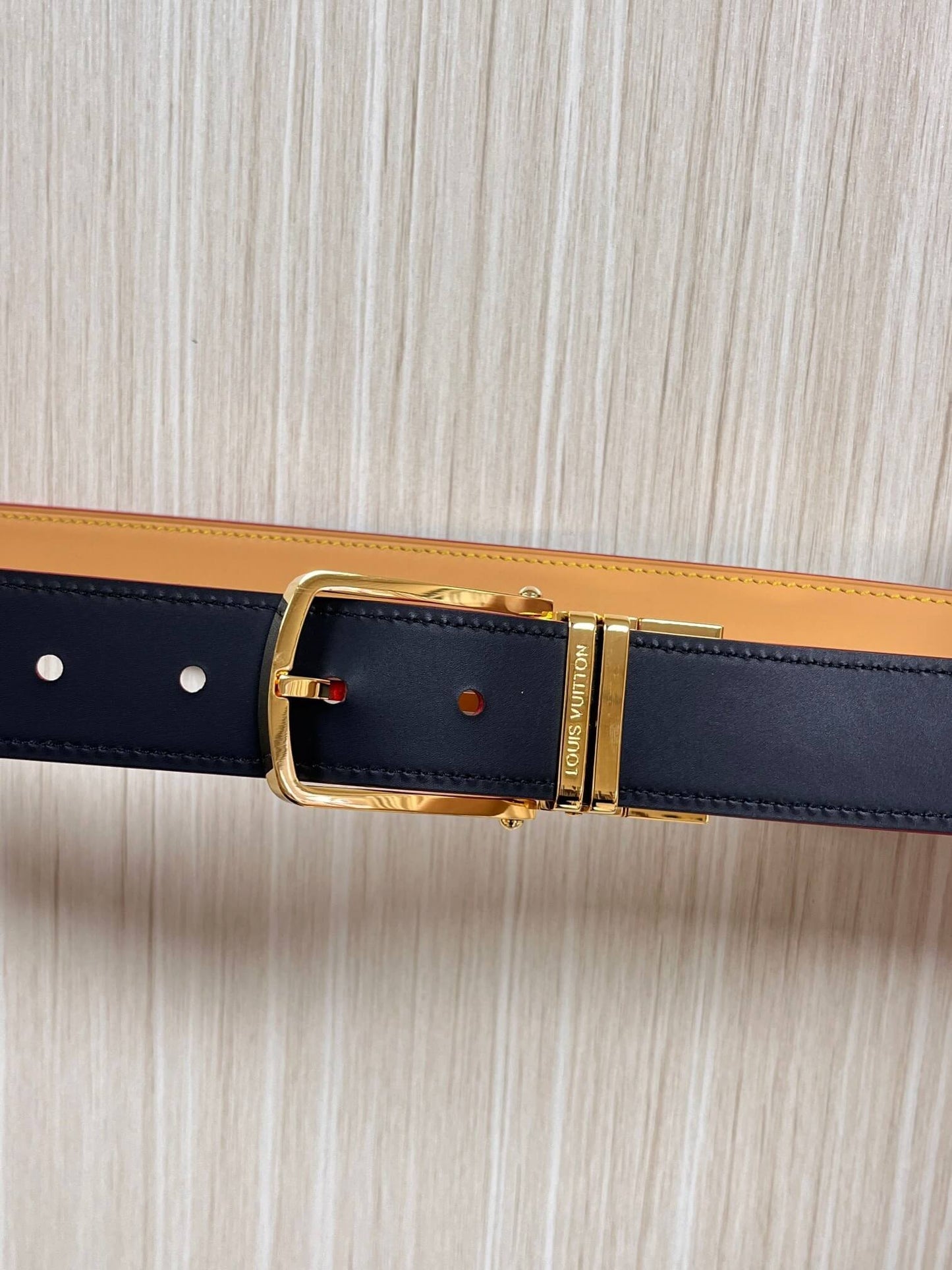 Louis Vuitton LV Corner Pin Trunk 35mm Reversible Belt Vachetta & Black - Gold Buckle