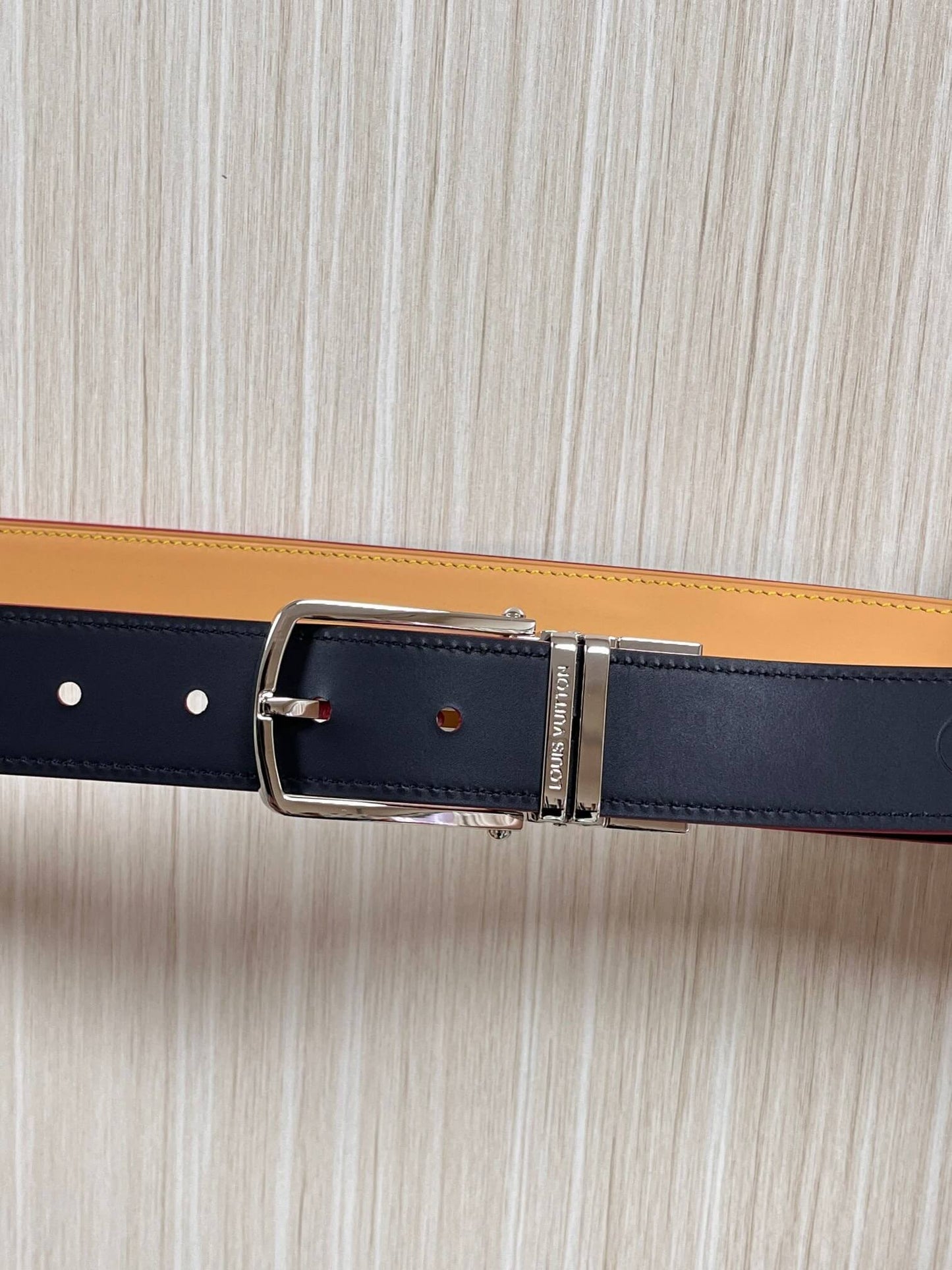 Louis Vuitton LV Corner Pin Trunk 35mm Reversible Belt Vachetta & Black Silver Buckle