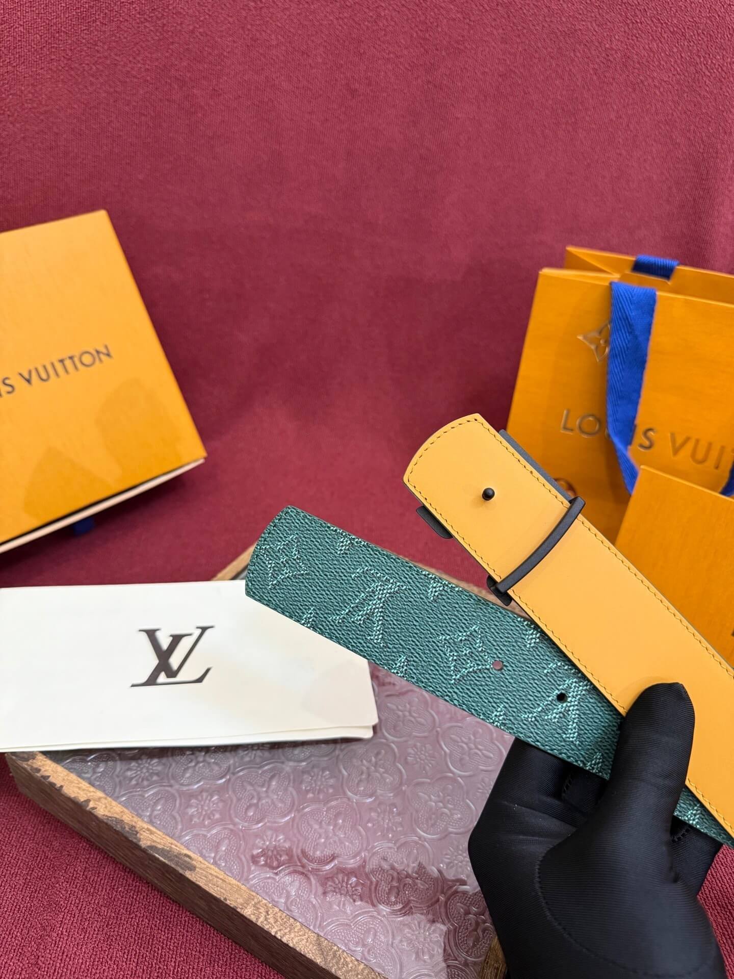 Louis Vuitton LV Dimension 40mm Monogram Reversible Belt Malachite Green - Matte Black Buckle