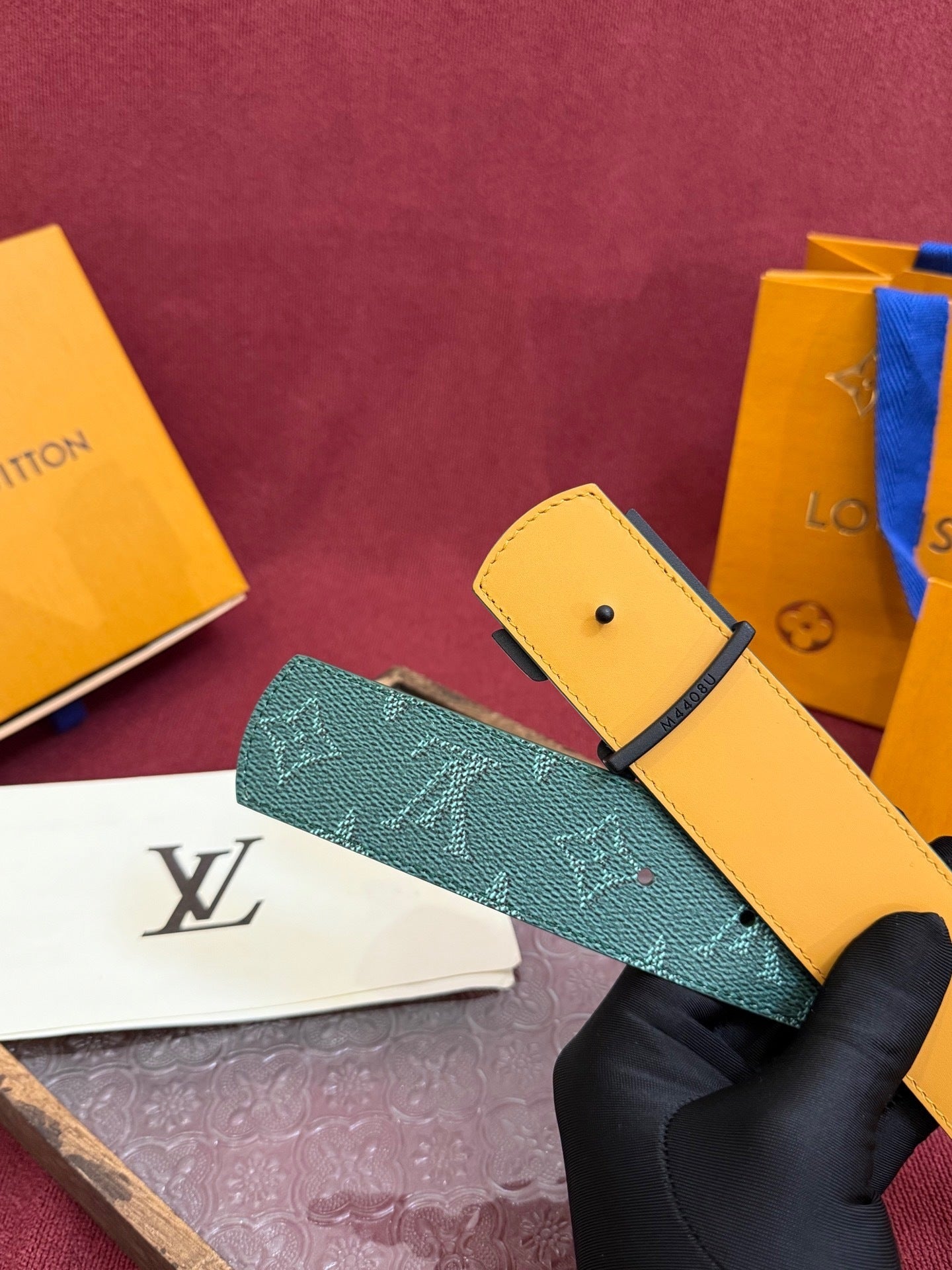 Louis Vuitton LV Dimension 40mm Reversible Belt Malachite Green - Matte Black Buckle