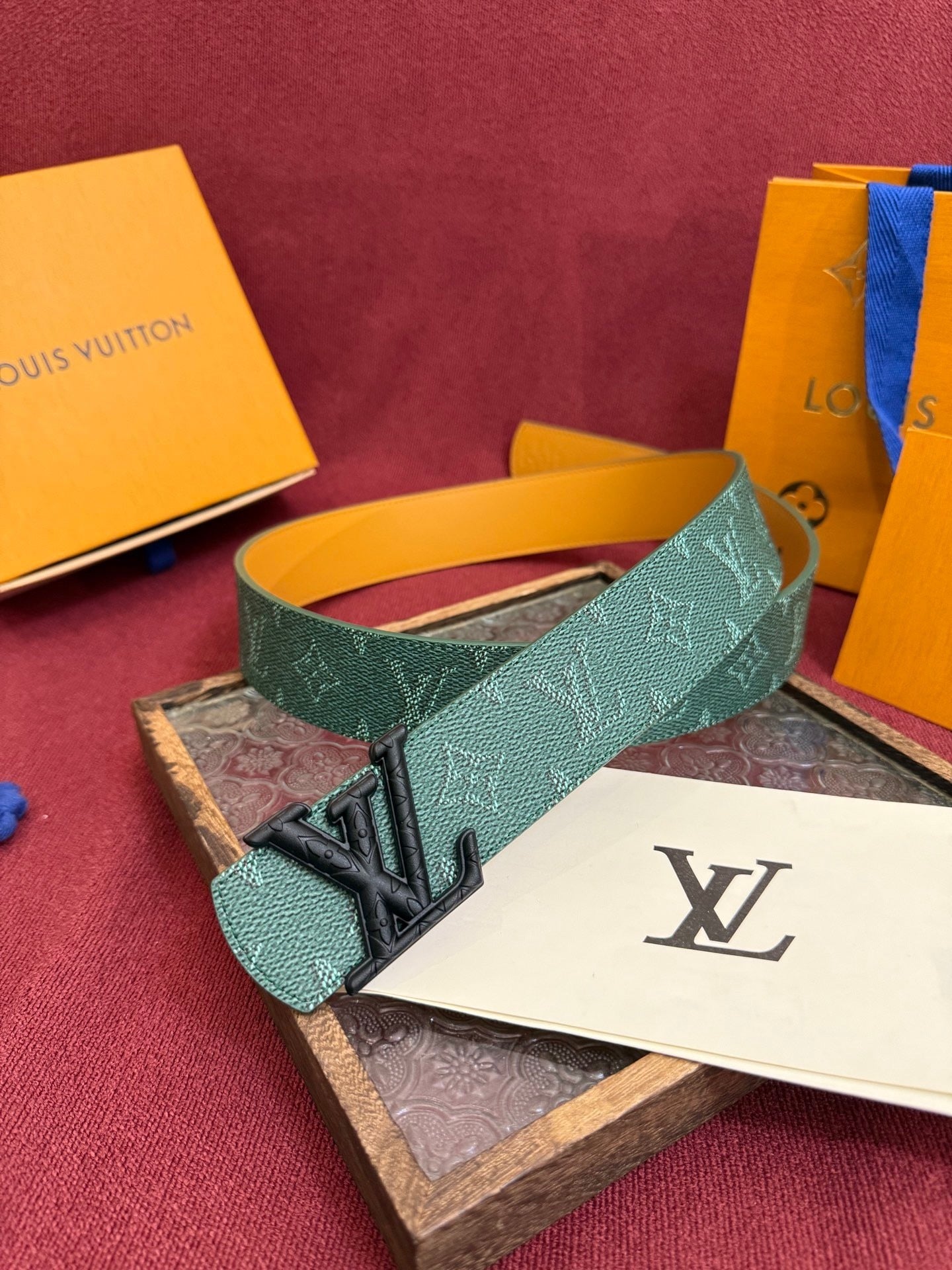 Louis Vuitton LV Dimension 40mm Reversible Belt Malachite Green - Matte Black Buckle