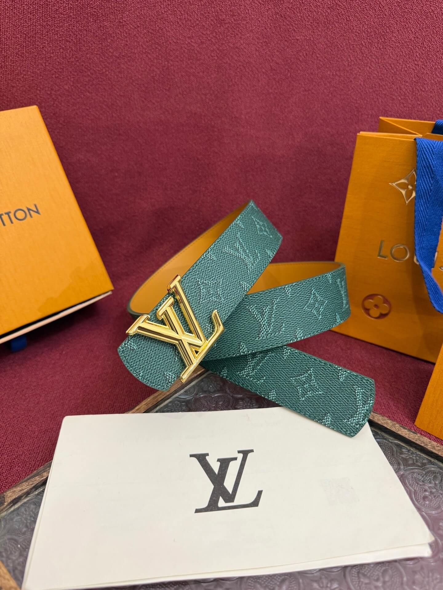 Louis Vuitton LV Dimension 40mm Reversible Monogram Leather Belt Malachite Green - Gold Buckle
