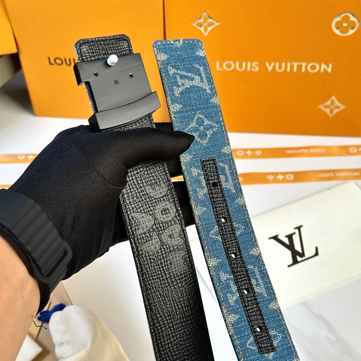 Louis Vuitton LV Dimension Monogram Denim Flower 40mm Reversible Belt - Black Textured Buckle