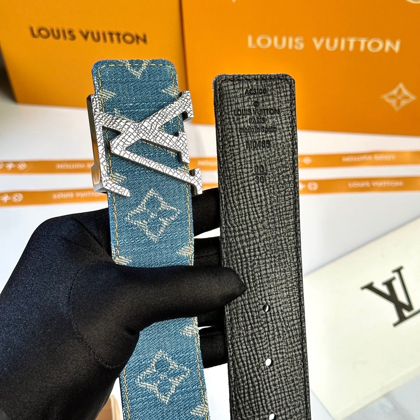 Louis Vuitton LV Dimension Monogram Denim Flower 40mm Reversible Belt - Silver Textured Buckle