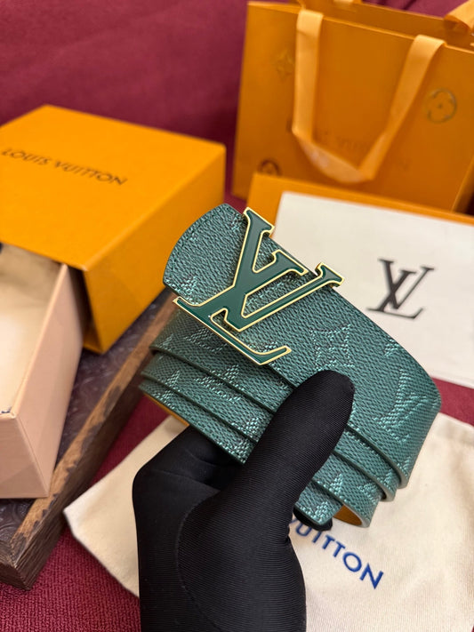 Louis Vuitton LV Emerald Green Monogram Taurillon 40mm Reversible Belt - Gold & Green Buckle