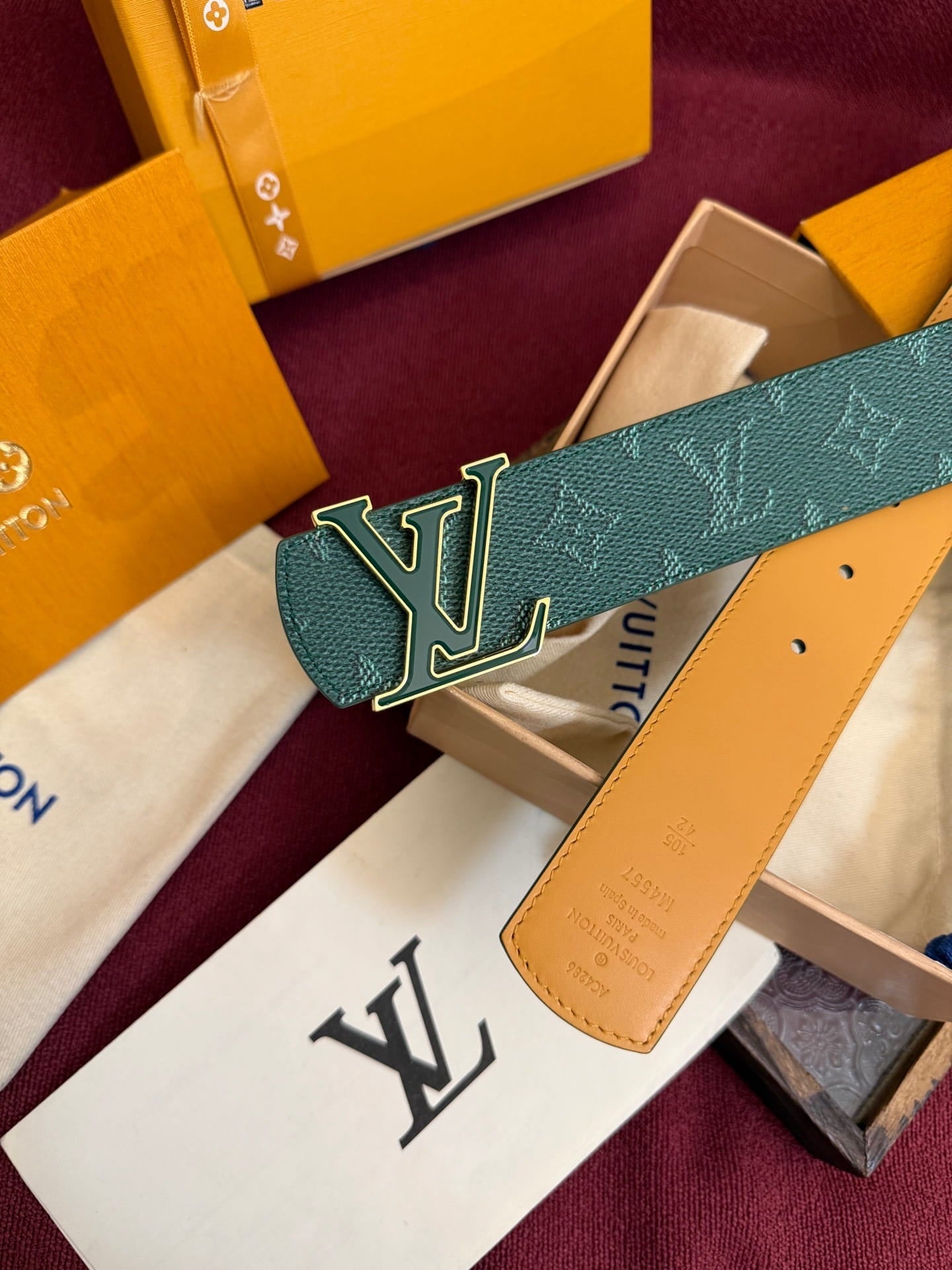 Louis Vuitton LV Emerald Green Monogram Taurillon 40mm Reversible Belt - Gold & Green Buckle