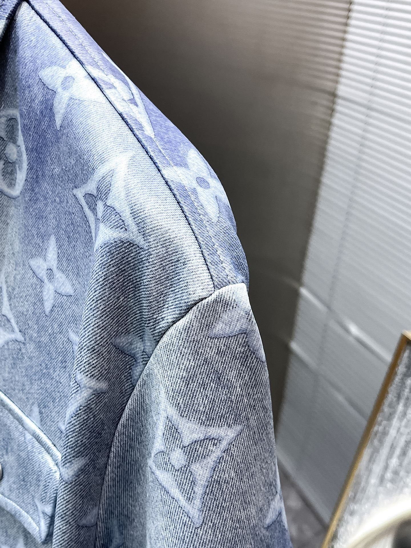 Louis Vuitton LV Gradient Monogram Denim Set - Blue Ombré Short-Sleeved Shirt & Shorts Co-ord