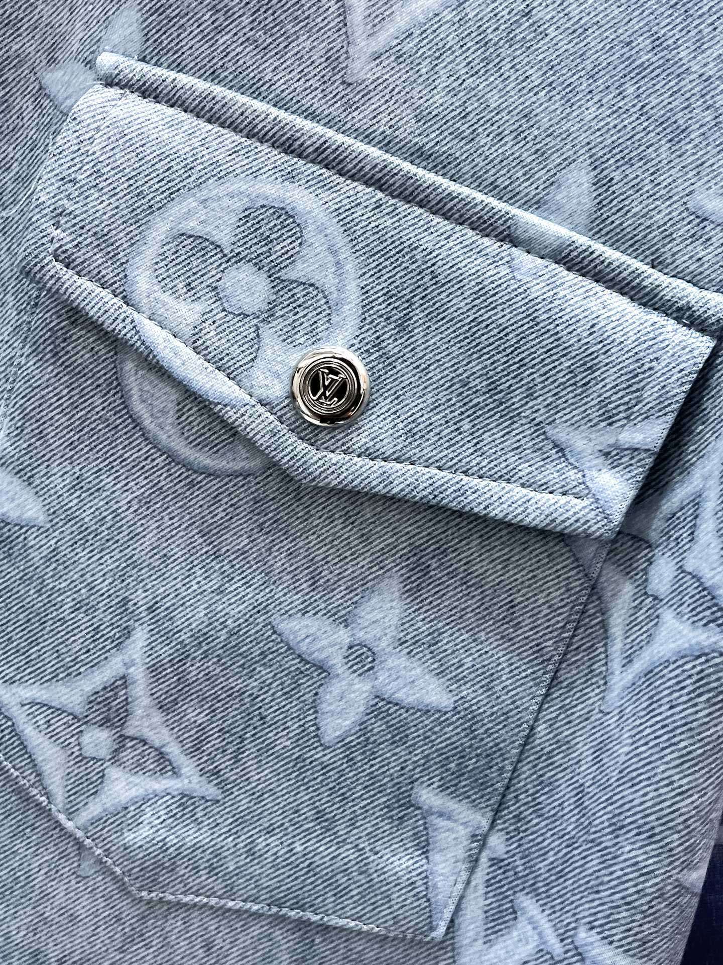 Louis Vuitton LV Gradient Monogram Denim Set - Blue Ombré Short-Sleeved Shirt & Shorts Co-ord