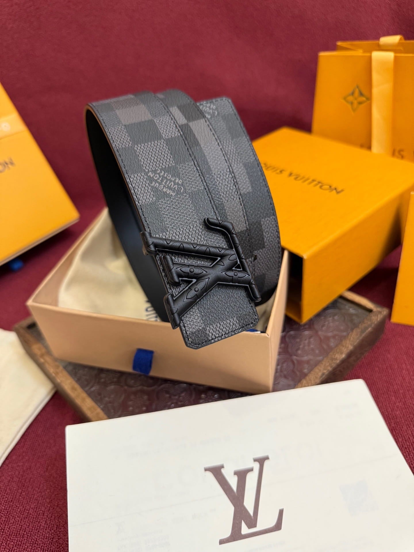 Louis Vuitton LV Initiales Damier Graphite 40mm Reversible Belt - Engraved Matte Black Buckle