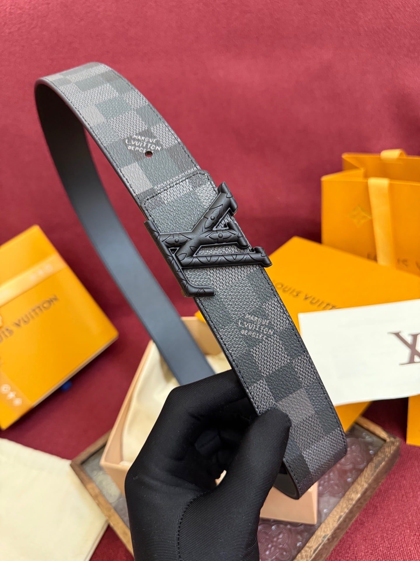 Louis Vuitton LV Initiales Damier Graphite 40mm Reversible Belt - Engraved Matte Black Buckle
