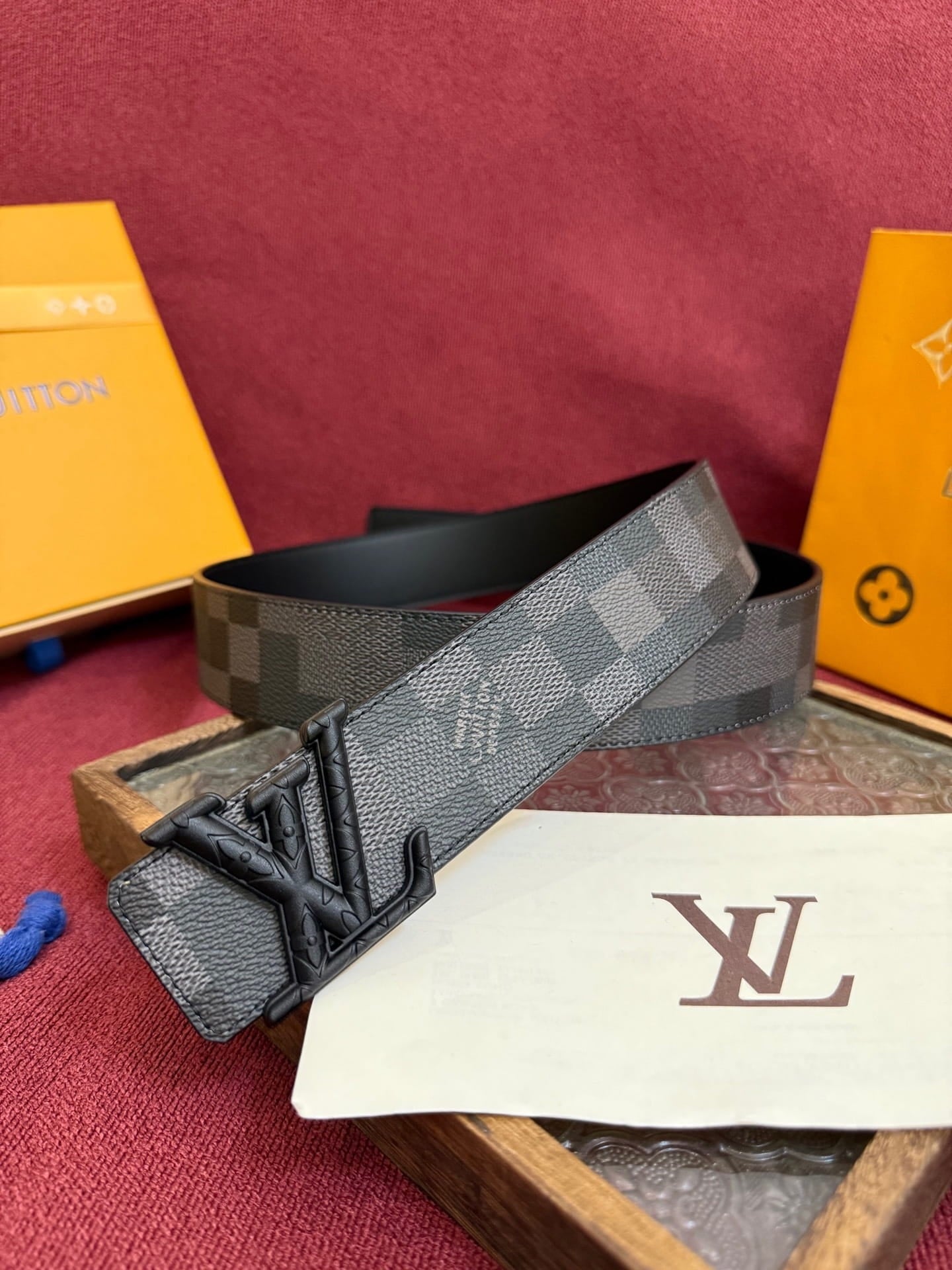Louis Vuitton LV Initiales Damier Graphite 40mm Reversible Belt - Engraved Matte Black Buckle
