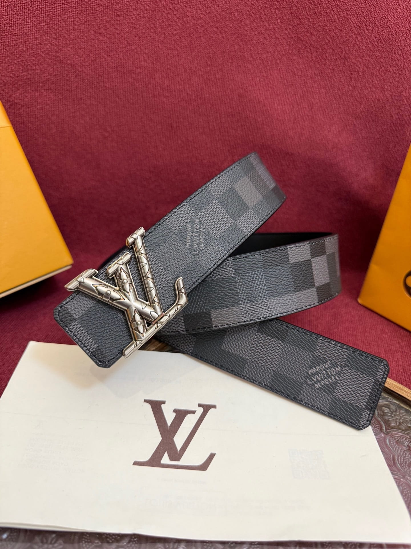 Louis Vuitton LV Initiales Damier Graphite 40mm Reversible Belt - Engraved Silver Buckle