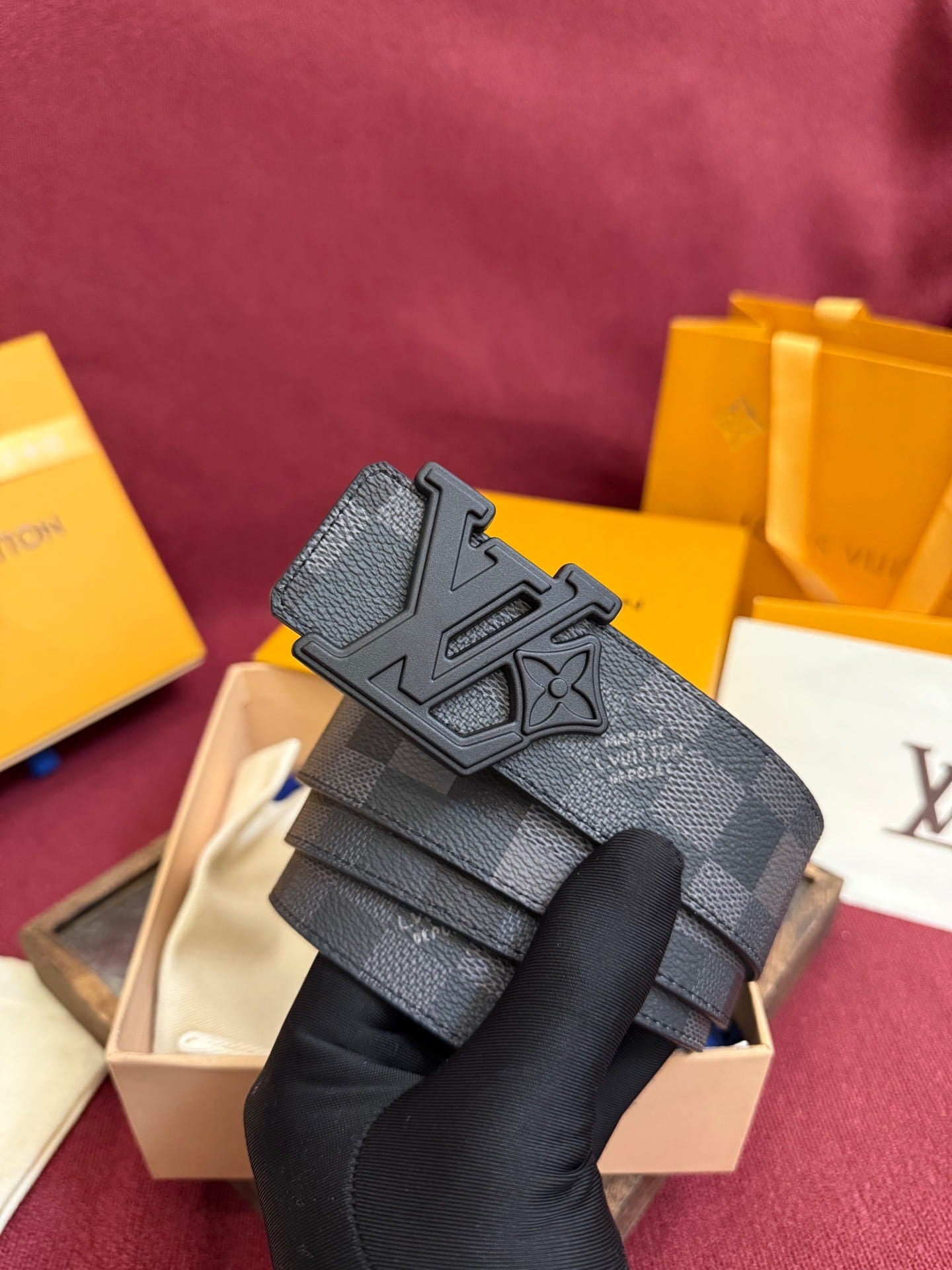 Louis Vuitton LV Initiales Damier Graphite 40mm Reversible Belt - Sculptural Matte Black Buckle