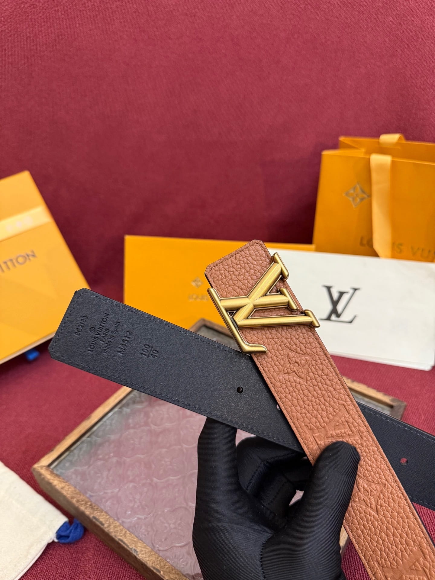 Louis Vuitton LV Initiales Monogram 40mm Cognac Reversible Belt - Gold Buckle