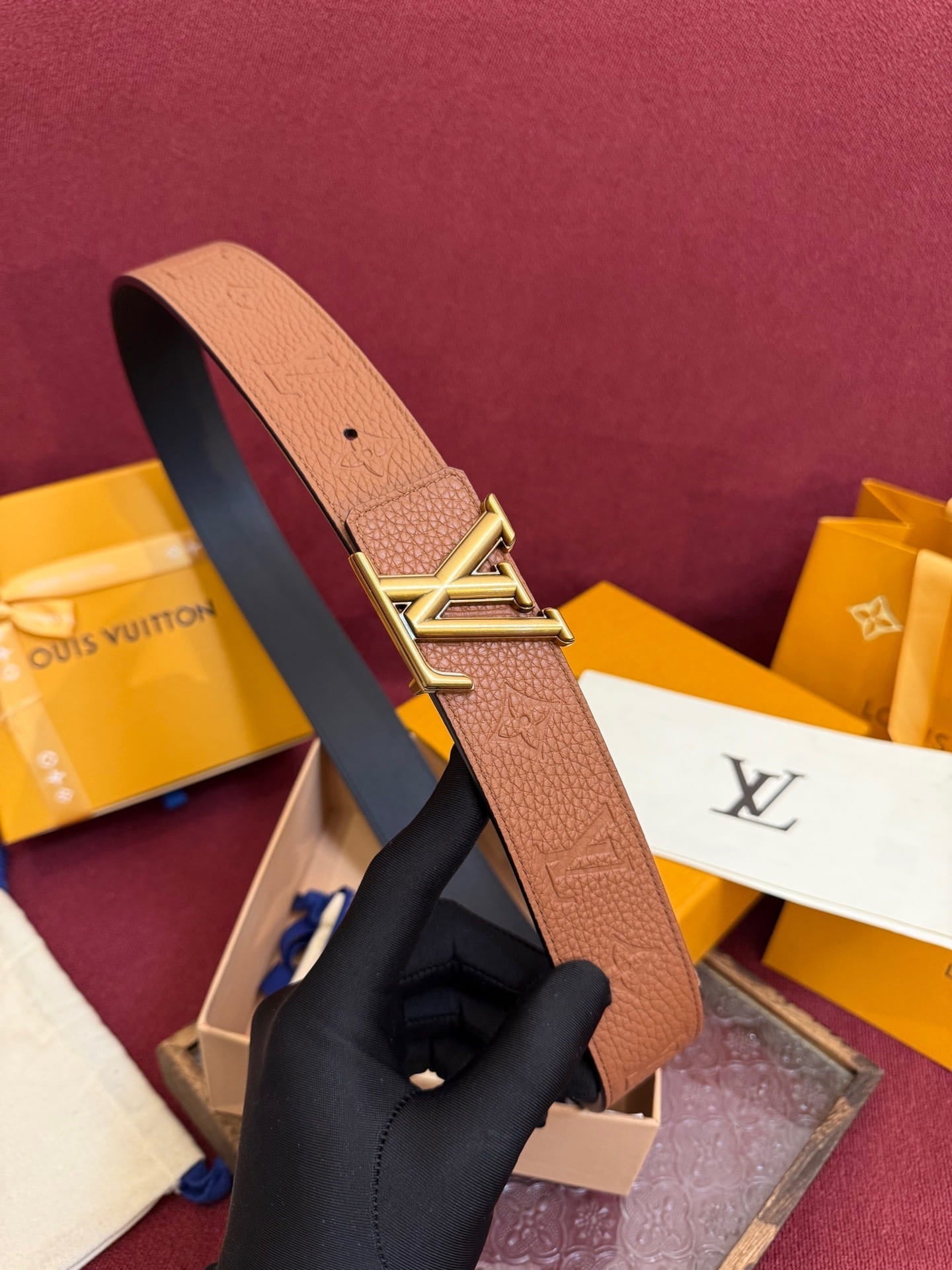 Louis Vuitton LV Initiales Monogram 40mm Cognac Reversible Belt - Gold Buckle