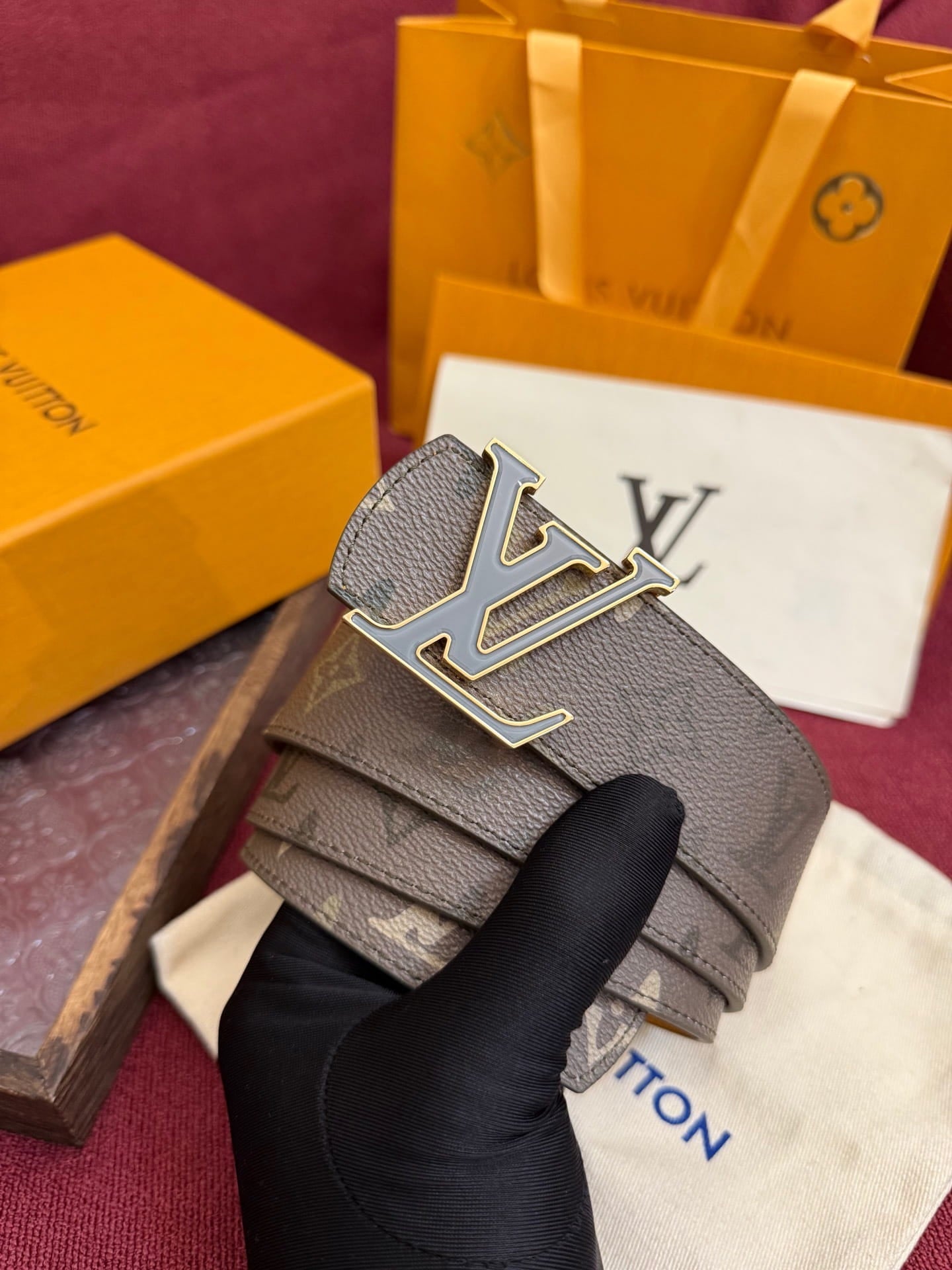 Louis Vuitton LV Khaki Monogram Taurillon 40mm Reversible Belt - Gold & Grey Buckle