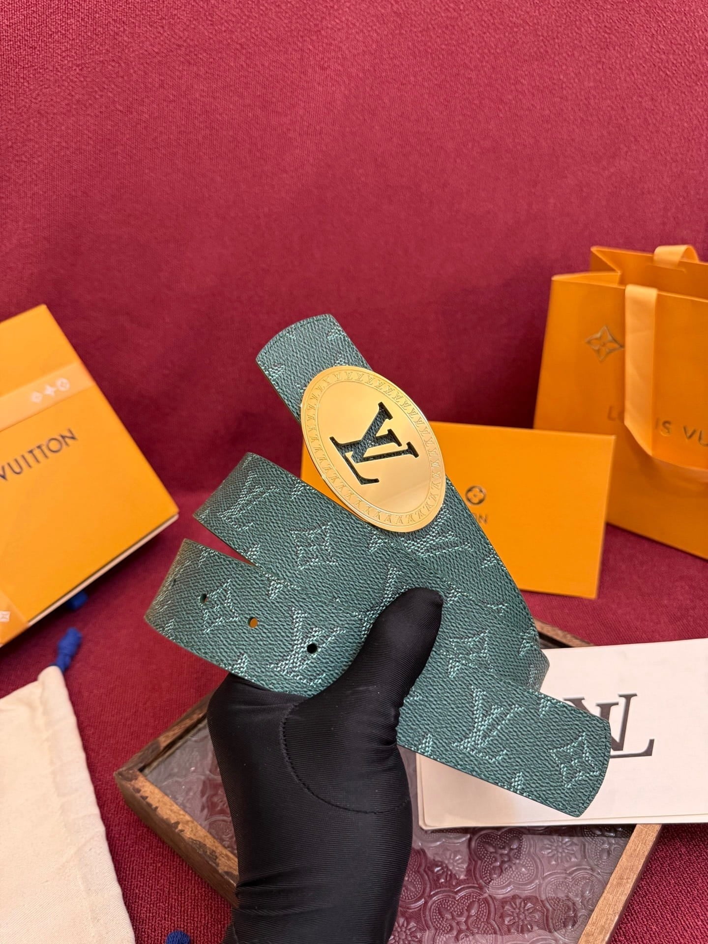 Louis Vuitton LV Malachite Green Dimension Monogram Heritage 40mm Reversible Belt - Oval Gold Buckle