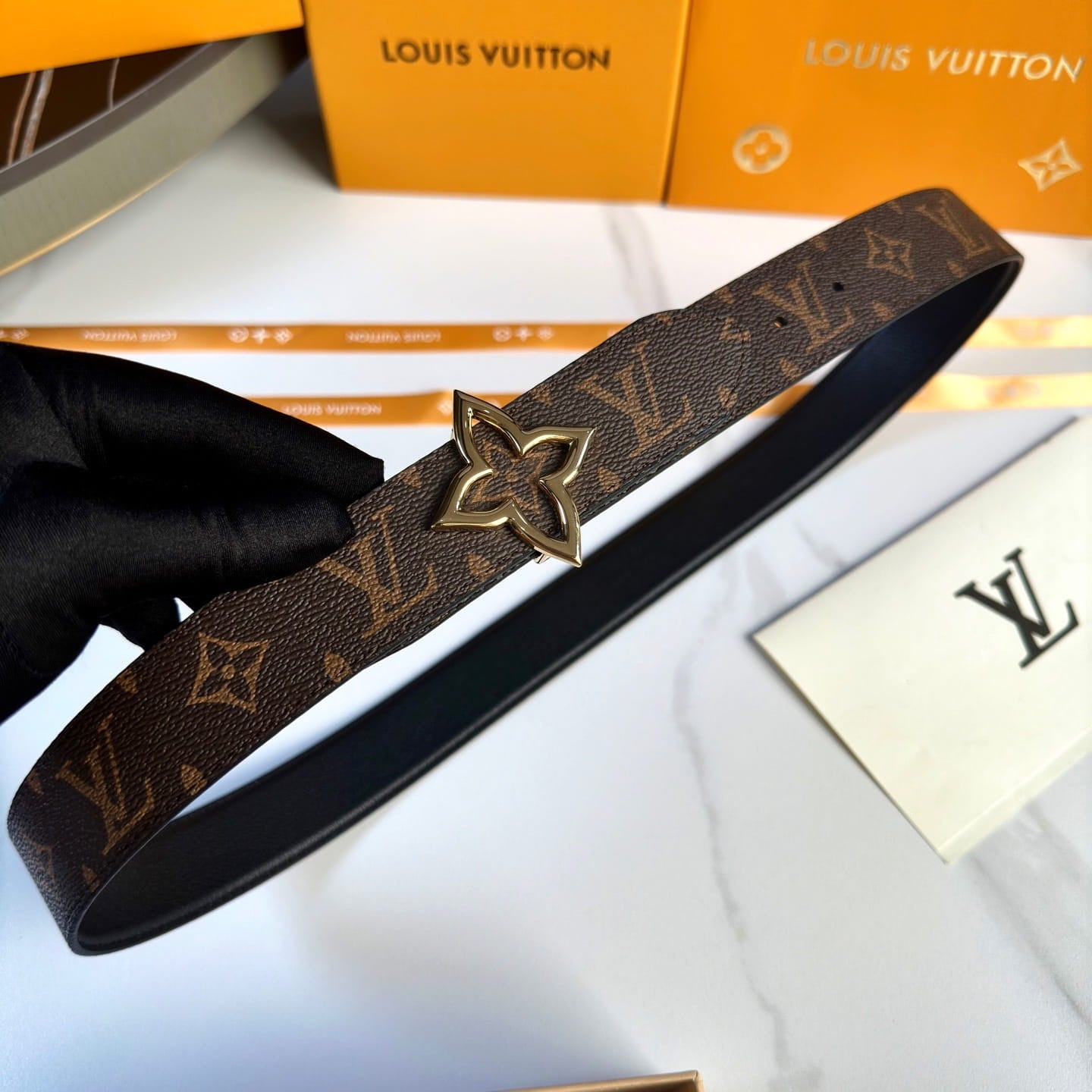 Louis Vuitton LV Women's Monogram Canvas 30mm Reversible Belt - Gold Flowergram Buckle