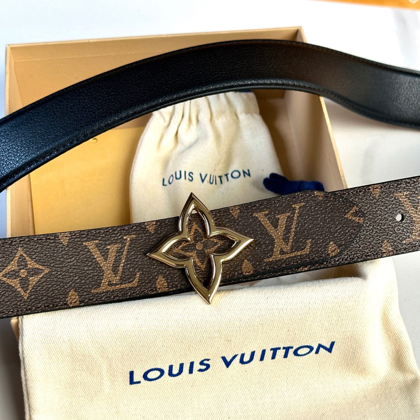 Louis Vuitton LV Women's Monogram Canvas 30mm Reversible Belt - Gold Flowergram Buckle