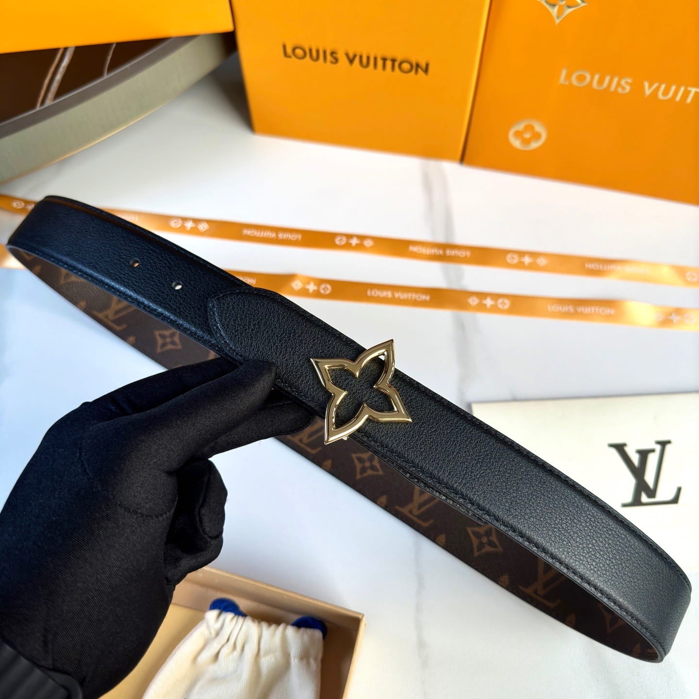 Louis Vuitton LV Women's Monogram Canvas 30mm Reversible Belt - Gold Flowergram Buckle