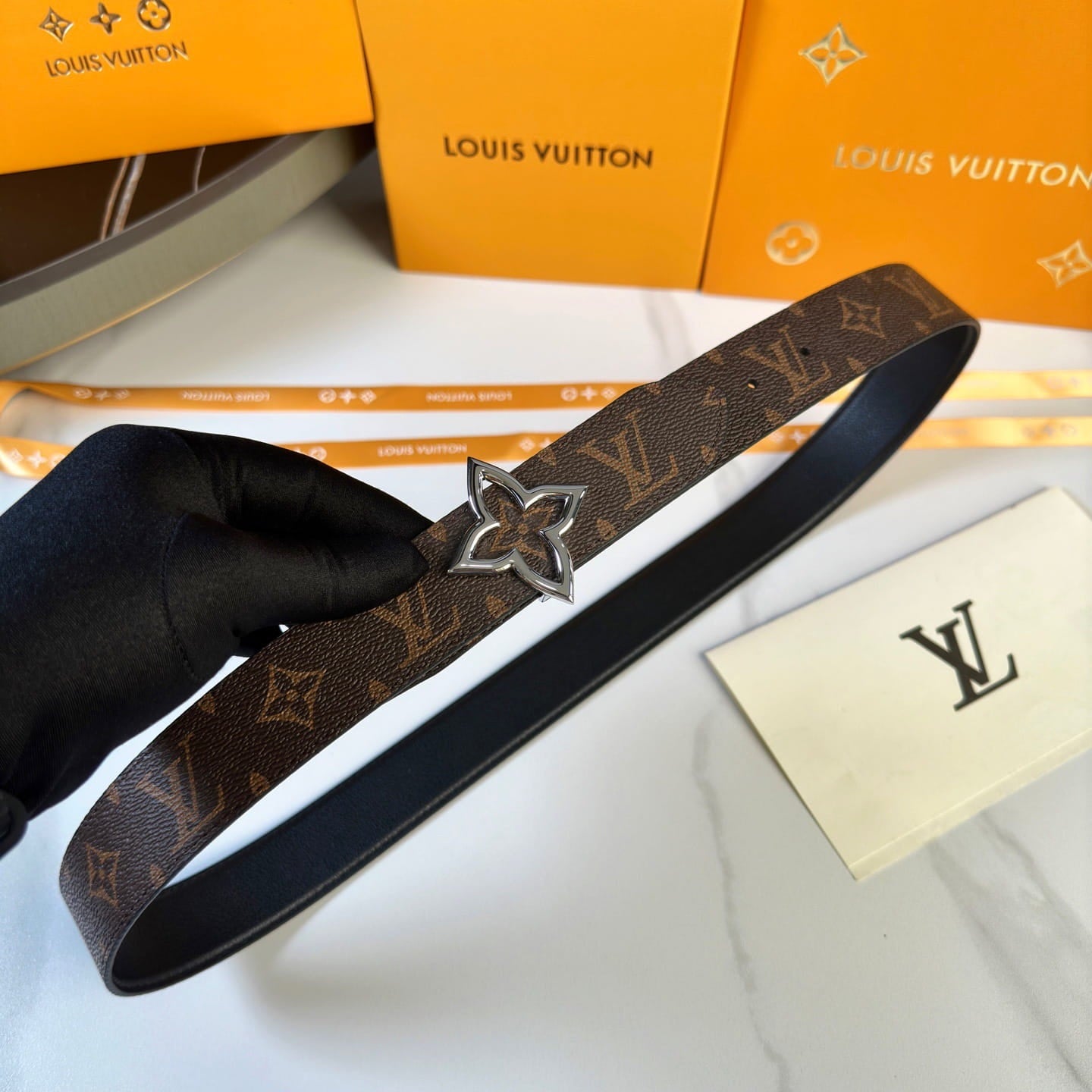 Louis Vuitton LV Women's Monogram Canvas 30mm Reversible Belt - Silver Flowergram Buckle