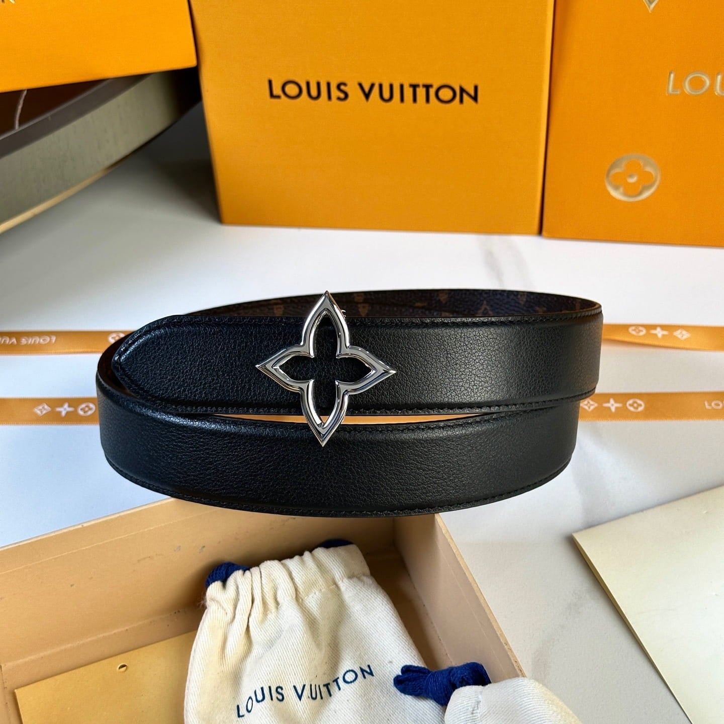 Louis Vuitton LV Women's Monogram Canvas 30mm Reversible Belt - Silver Flowergram Buckle