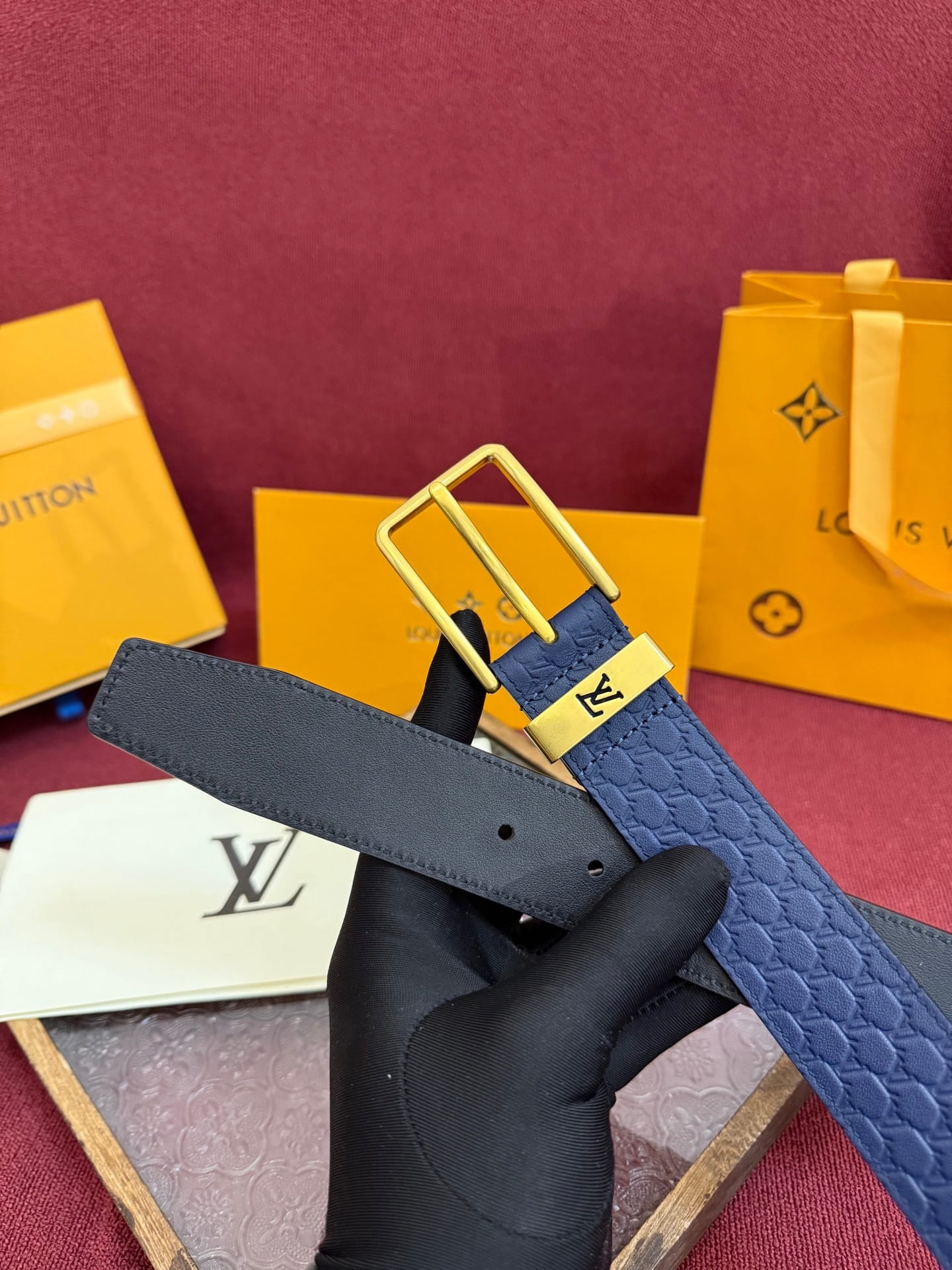 Louis Vuitton LV Navy Blue Pont Neuf 35mm Belt - Brushed Gold Buckle