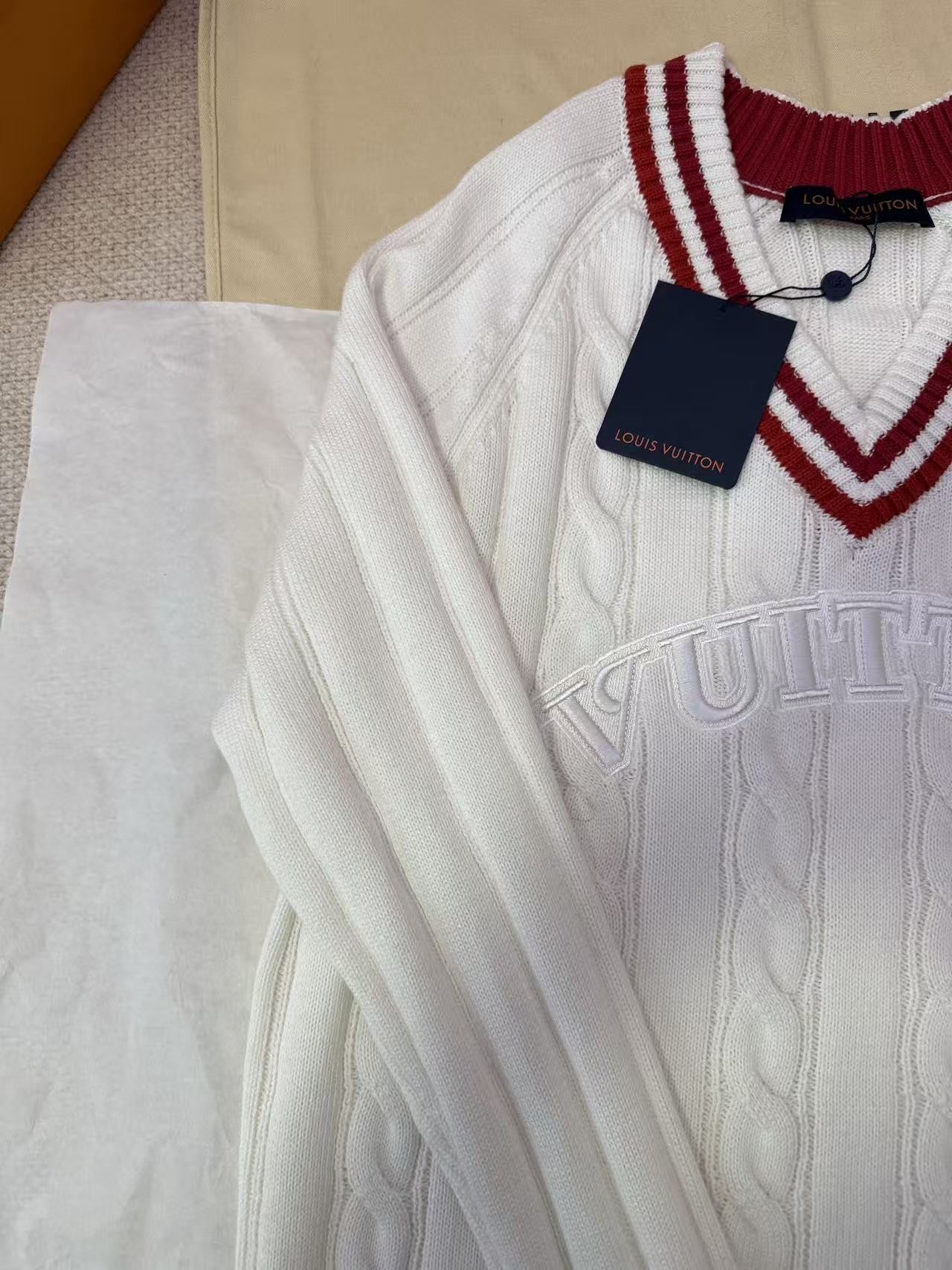 Louis Vuitton LV Preppy V-Neck Cable Pullover - White and Burgundy