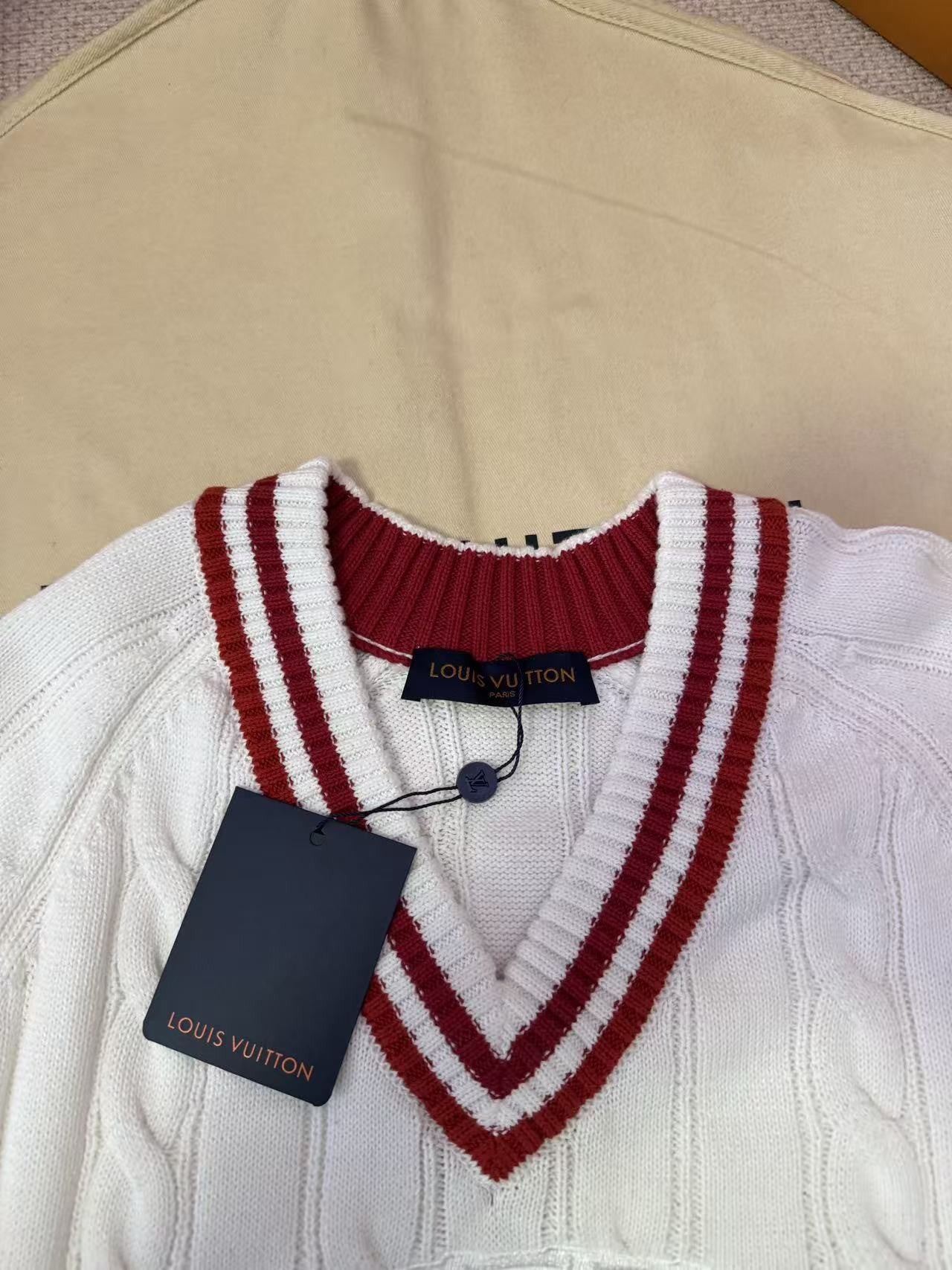 Louis Vuitton LV Preppy V-Neck Cable Pullover - White and Burgundy