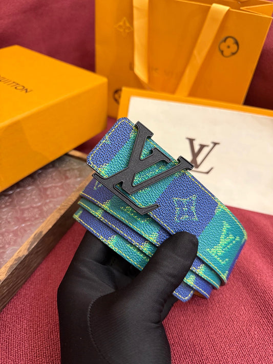 Louis Vuitton LV Pyramide Stripes 40mm Reversible Belt - Matte Black Buckle