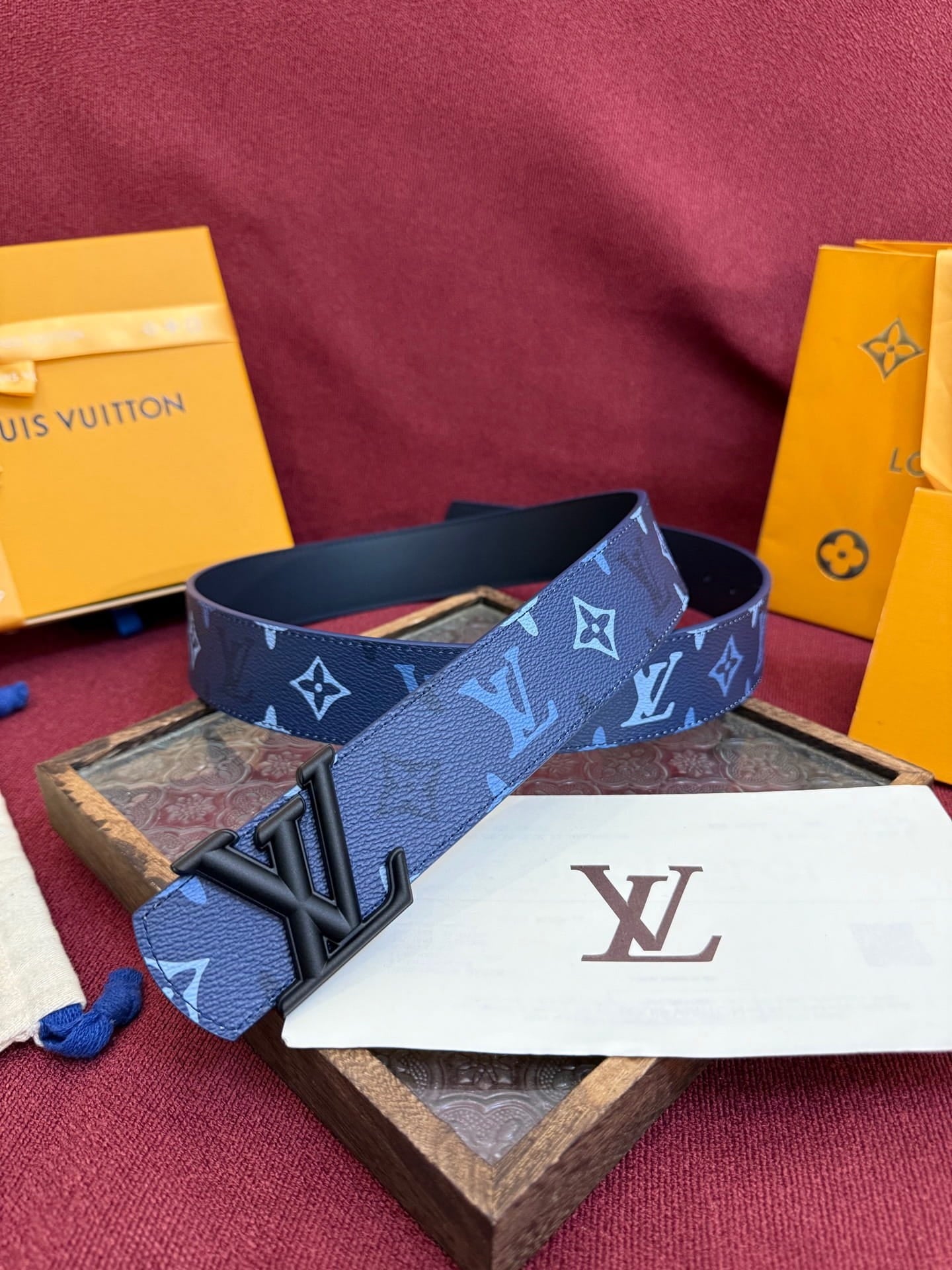 Louis Vuitton LV Royal Blue Dimension Monogram Heritage 40mm Reversible Belt - Matte Black LV Buckle