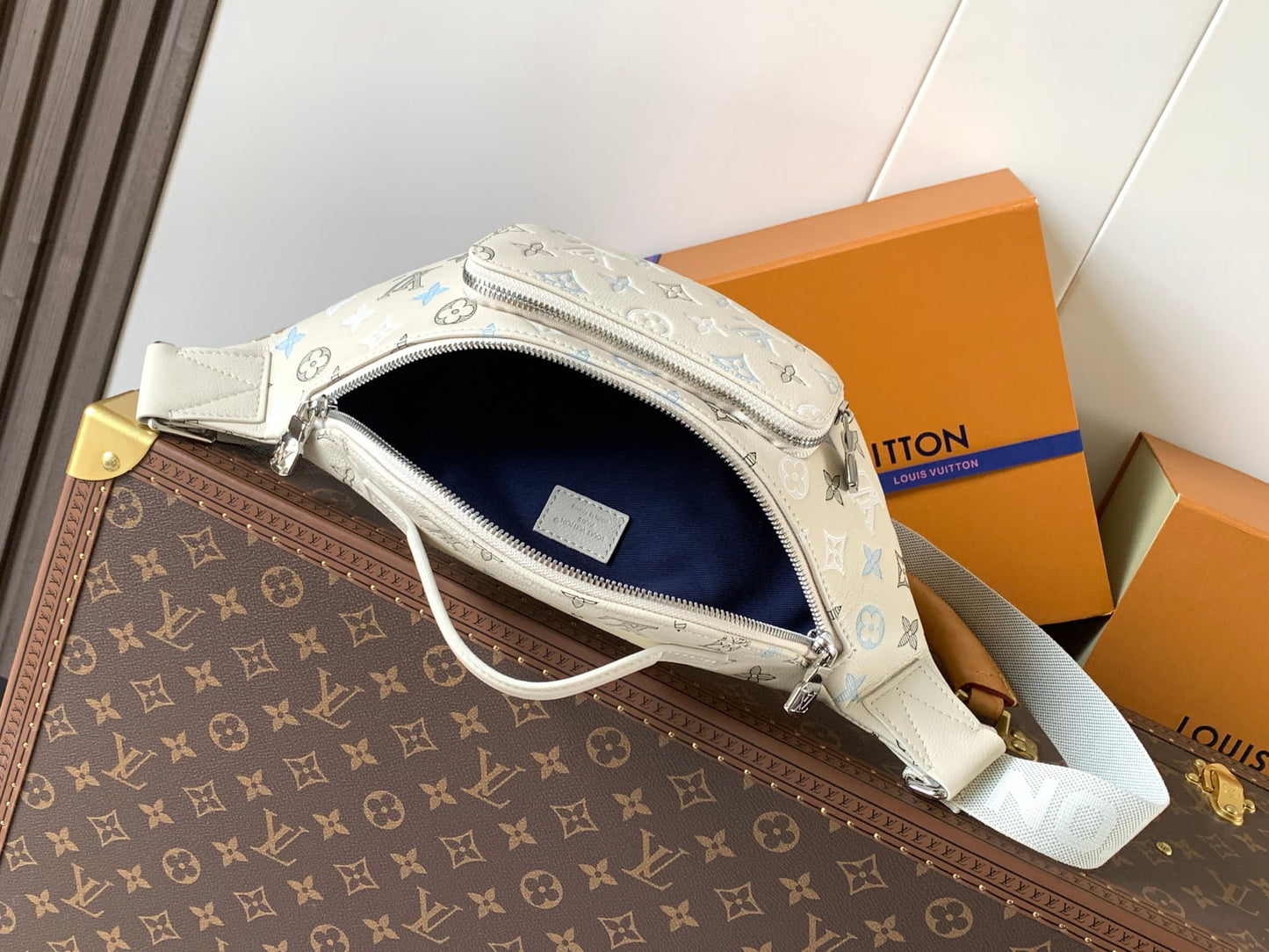 Louis Vuitton LV Rush Bumbag - White Monogram Heritage Canvas Belt Bag