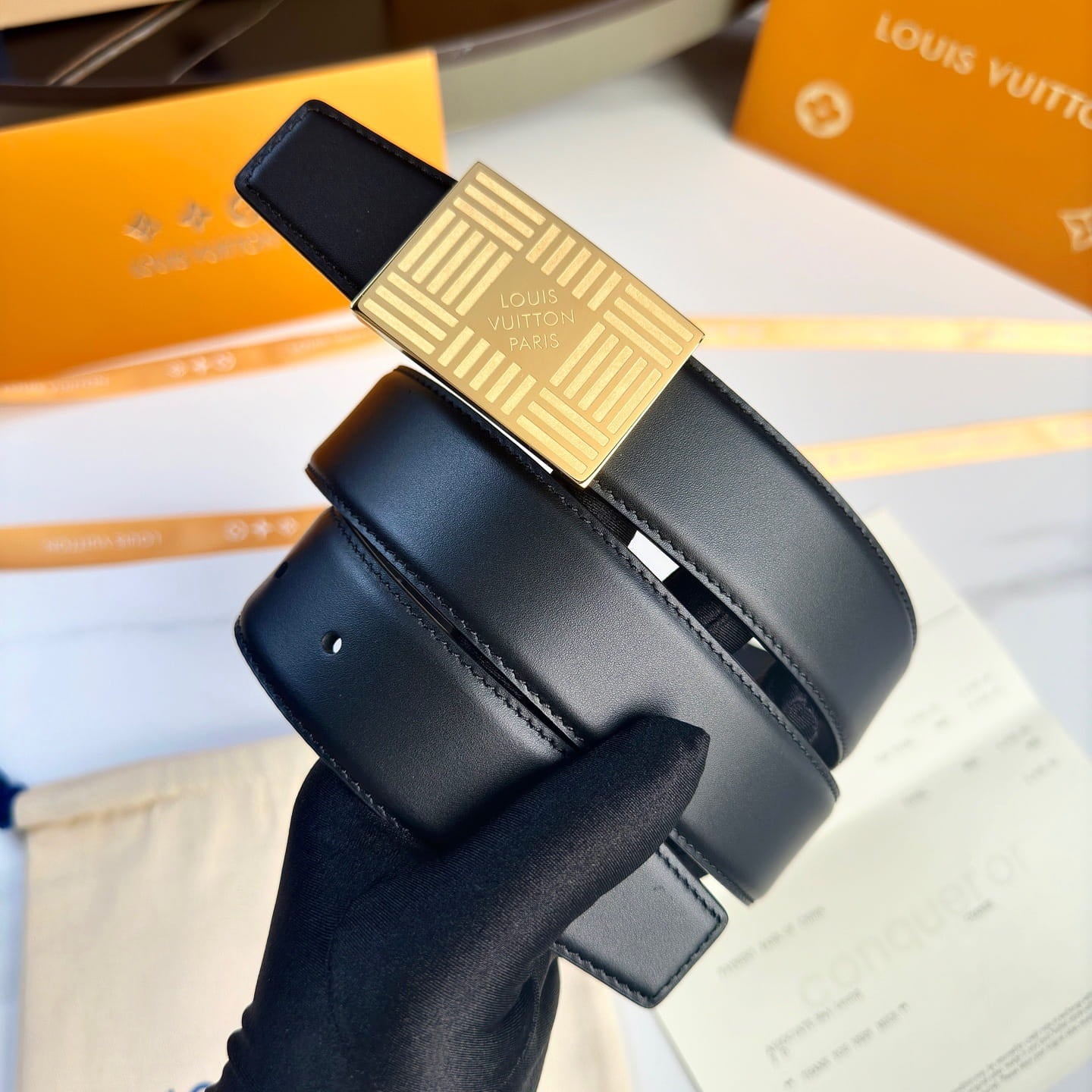 Louis Vuitton LV Stripes Heritage 35mm Reversible Belt - Gold Plate Architectural Buckle