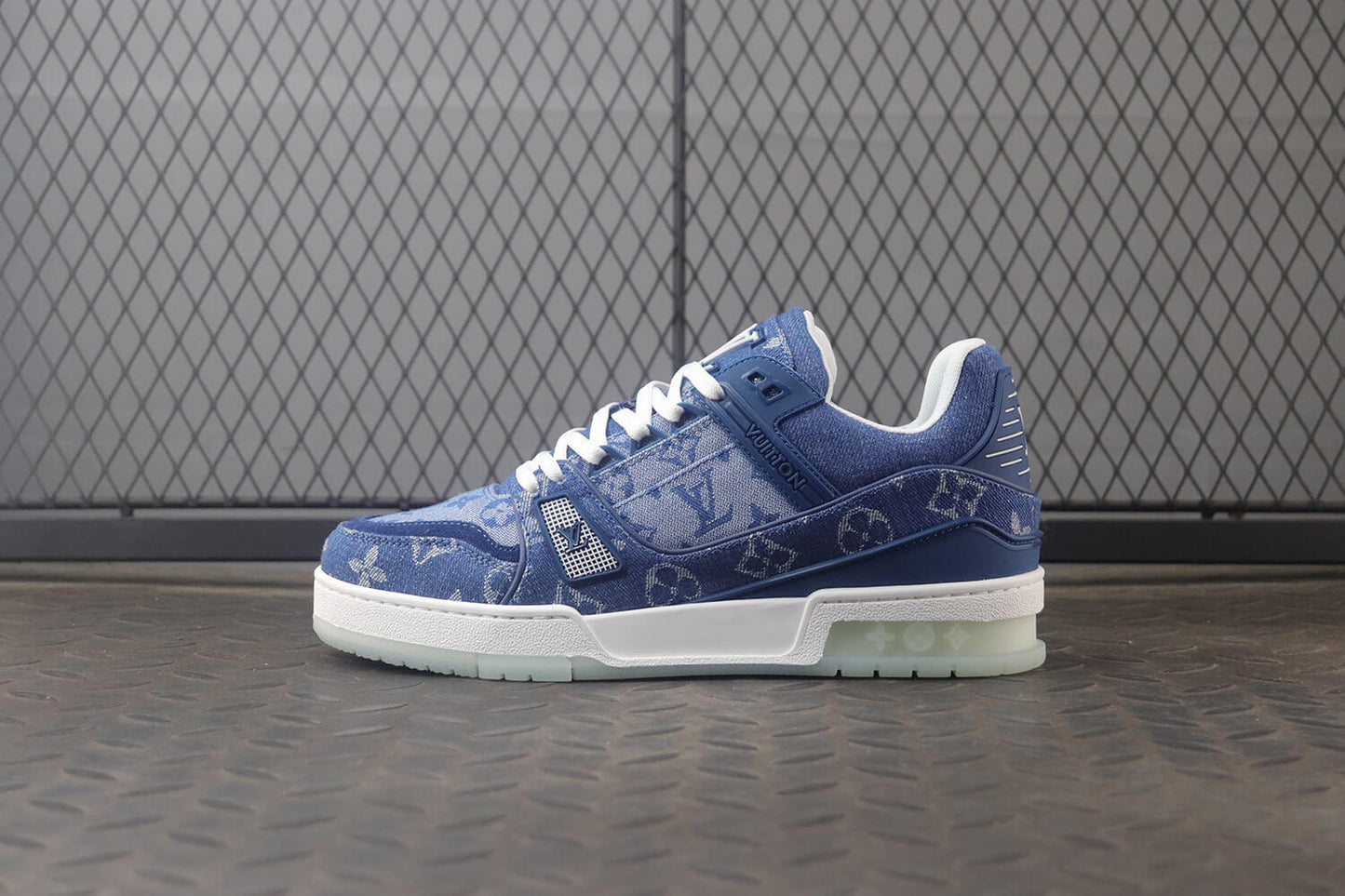 Louis Vuitton LV Trainer Denim Blau