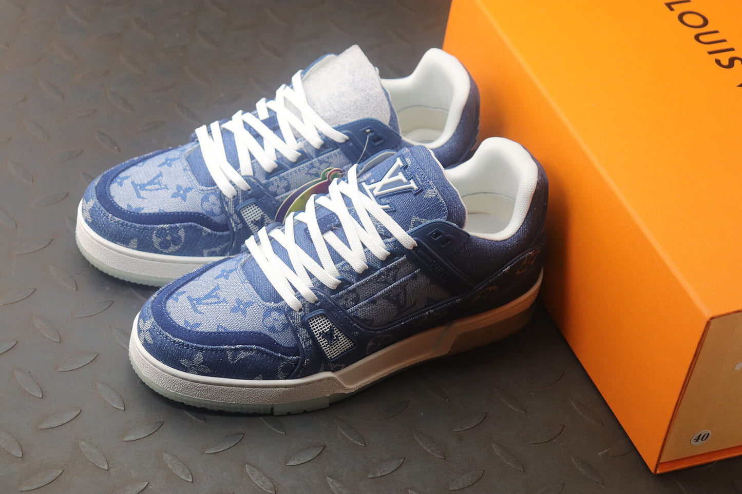 Louis Vuitton LV Trainer Denim Blau