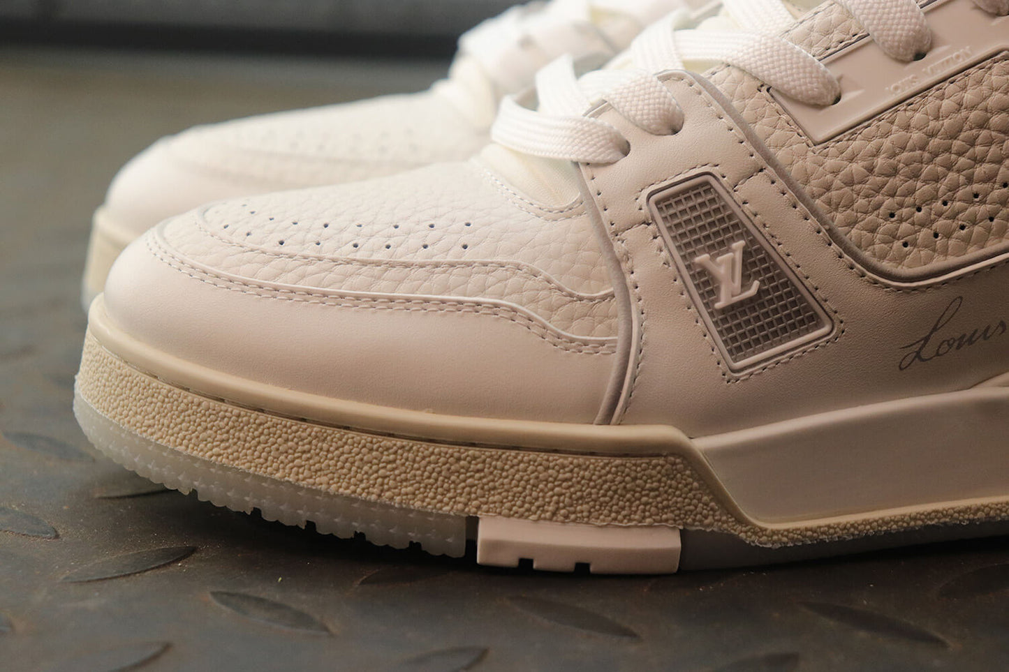 Louis Vuitton LV Trainer – White & Grey Grained Calf Leather