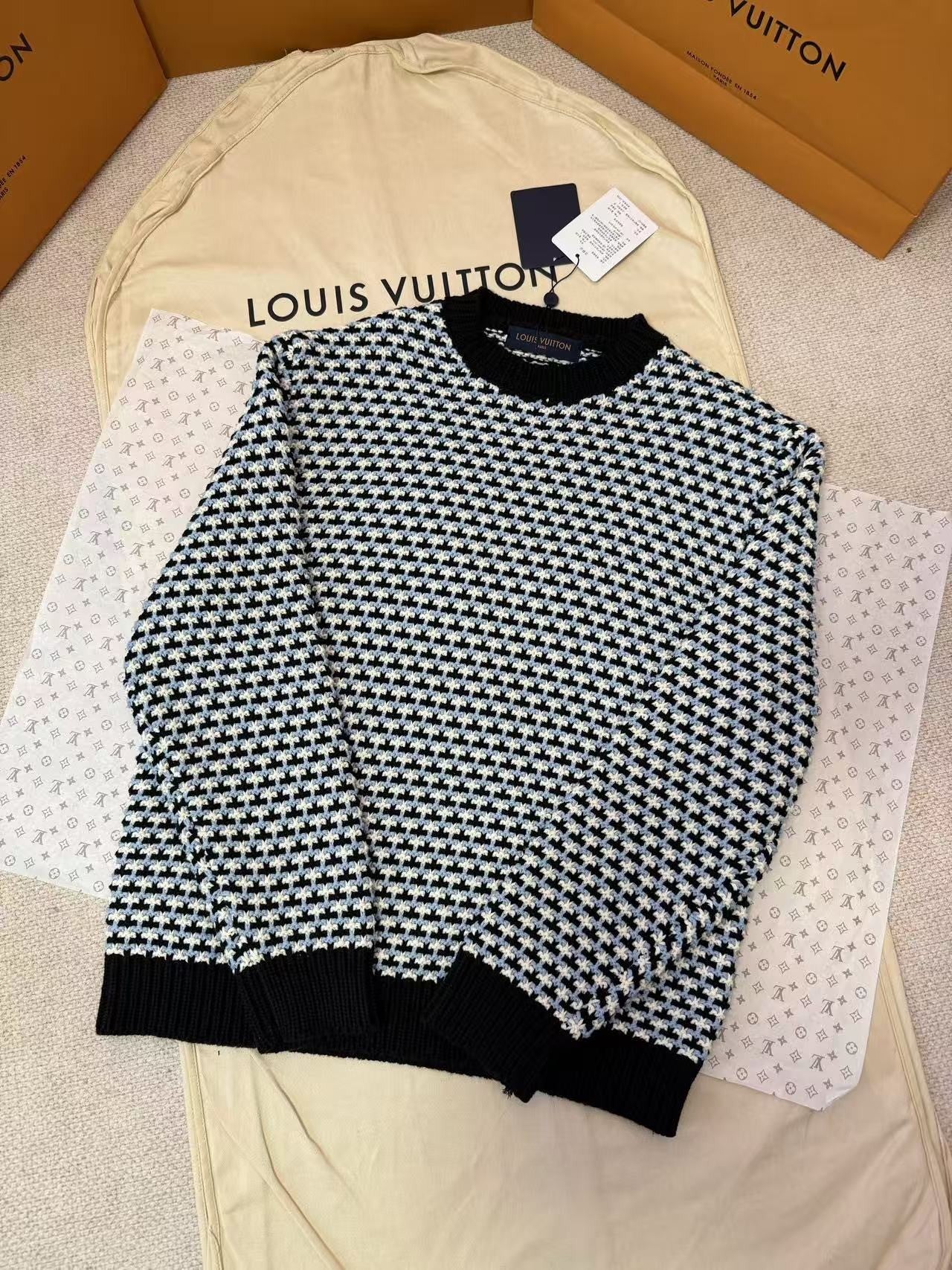 Louis Vuitton LV Black and Blue Damier Pattern Wool Long-Sleeved Pullover