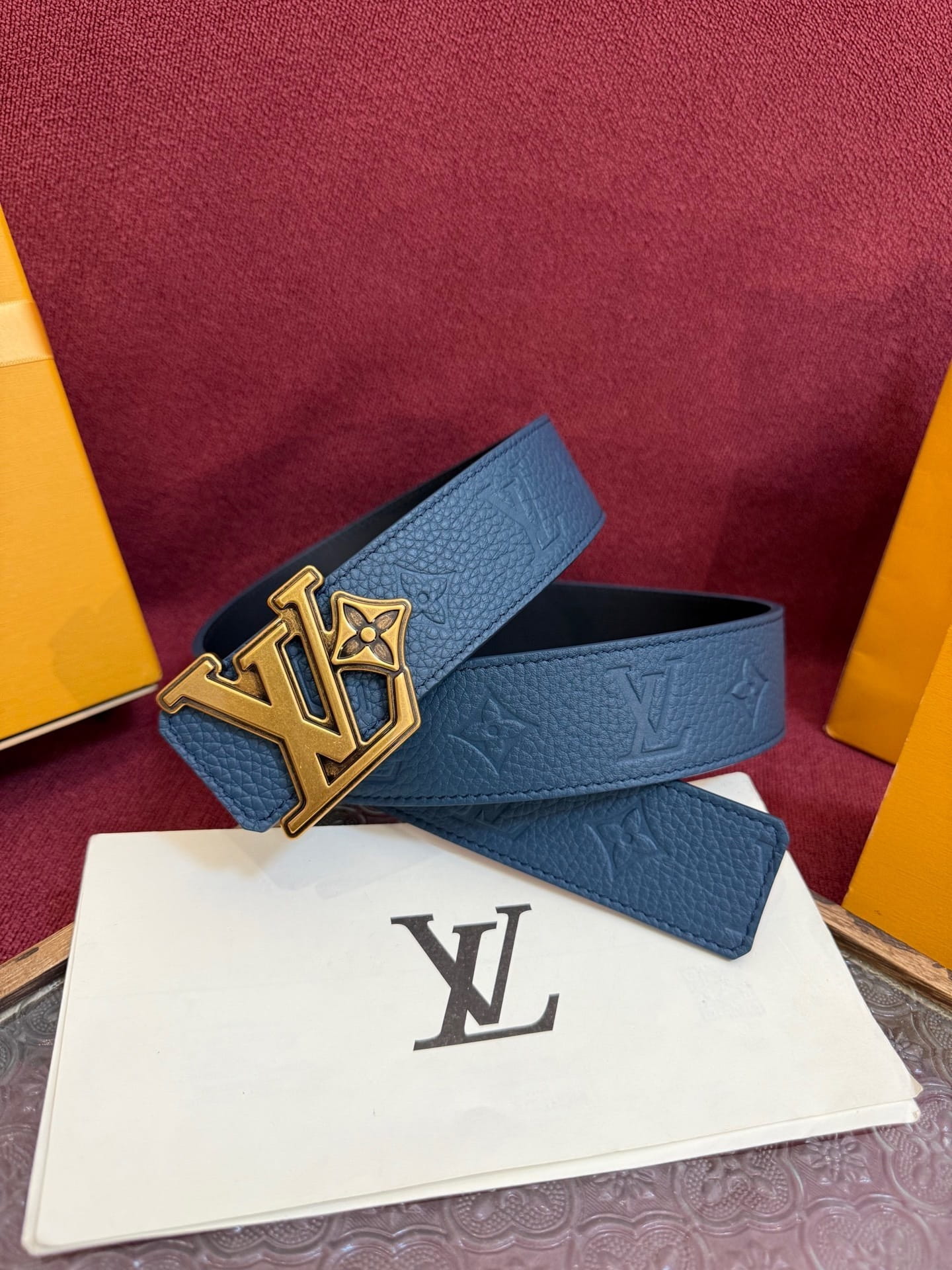 Louis Vuitton Mineral Blue Leather LV Monogram 40mm Reversible Belt