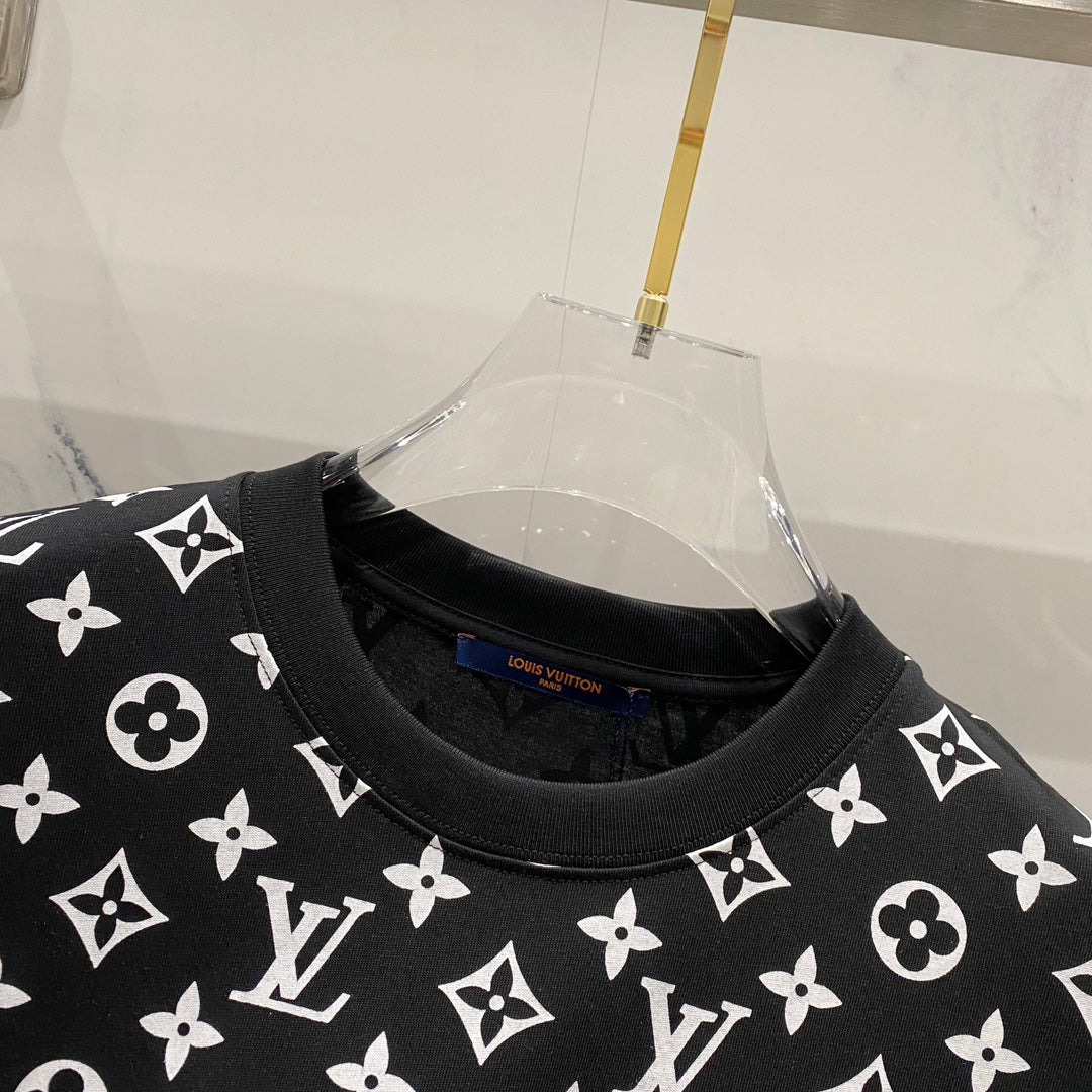 Louis Vuitton Monogram Bleach T-Shirt – Black & Red