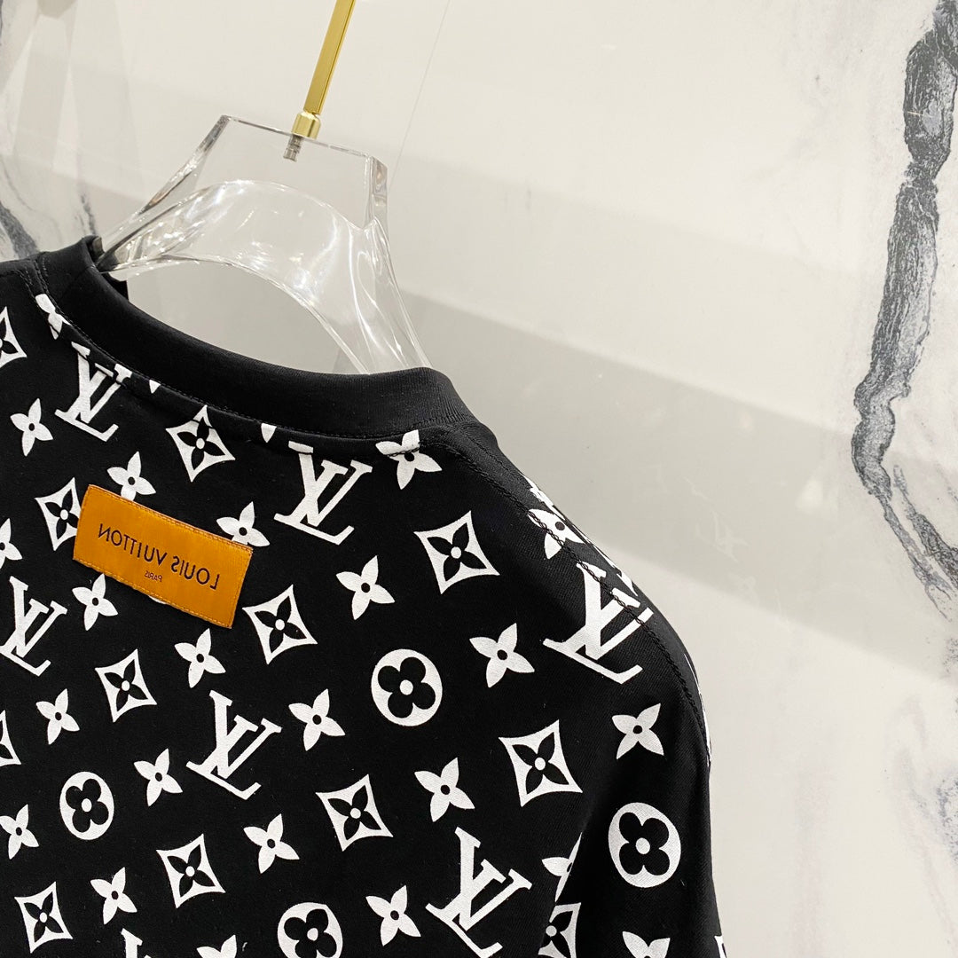 Louis Vuitton Monogram Bleach T-Shirt – Black & Red