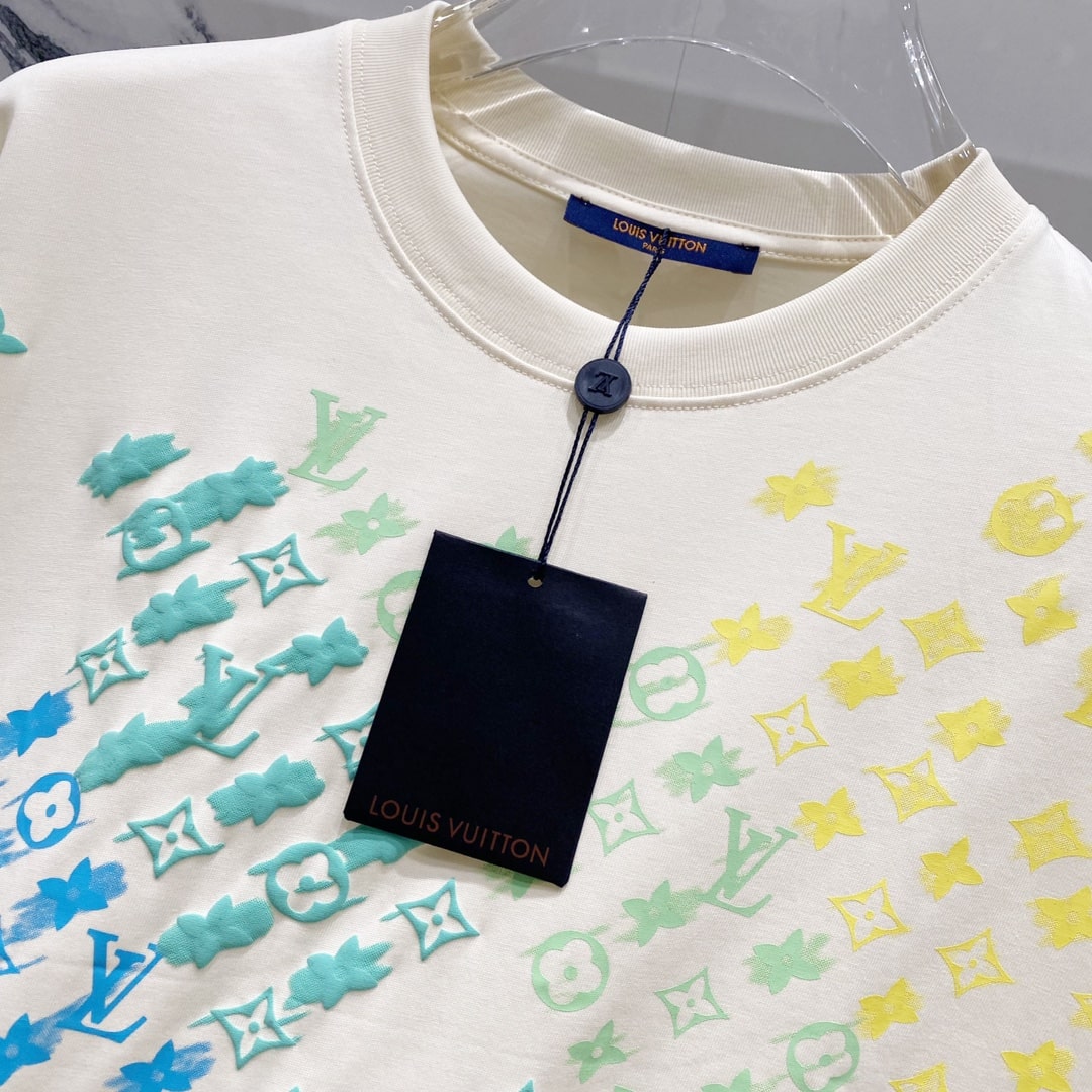 Louis Vuitton Monogram Felt T-Shirt – Off-White Multicolor Gradient